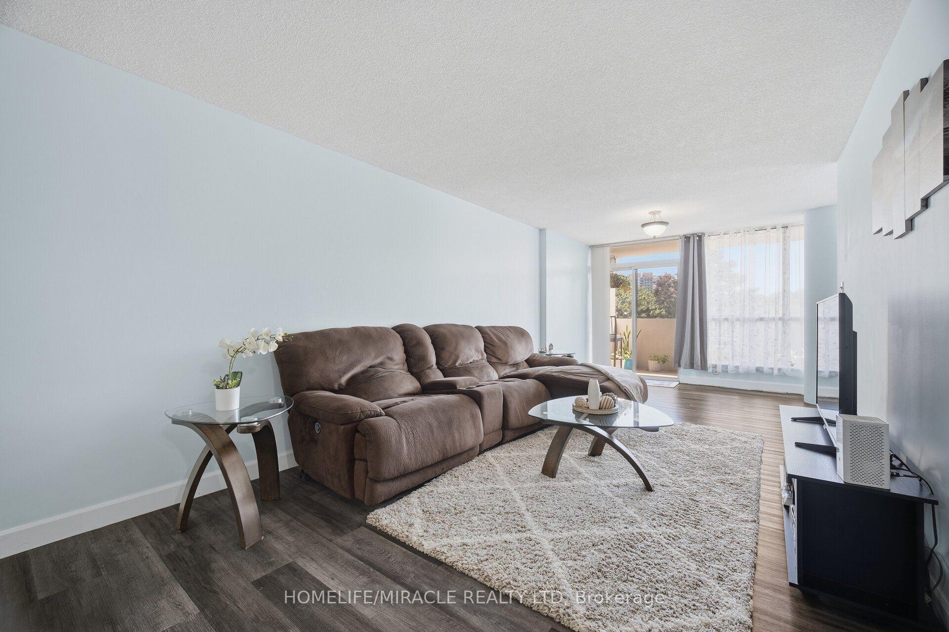 Photo 5 of Unit 206, 1 Rowntree Road, Etobicoke, Mount Olive-Silverstone-Jamestown — HOMEH