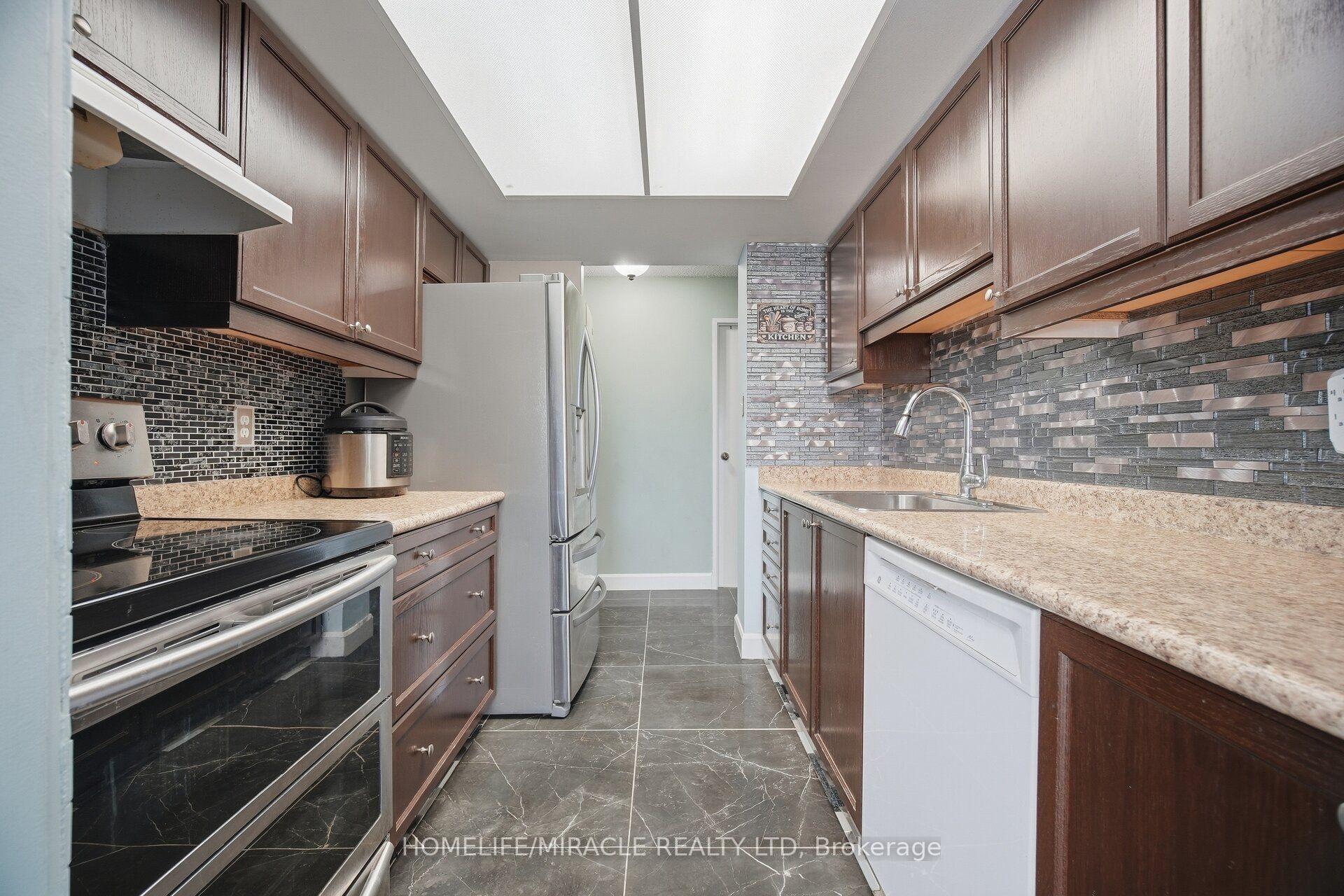 Photo 27 of Unit 206, 1 Rowntree Road, Etobicoke, Mount Olive-Silverstone-Jamestown — HOMEH