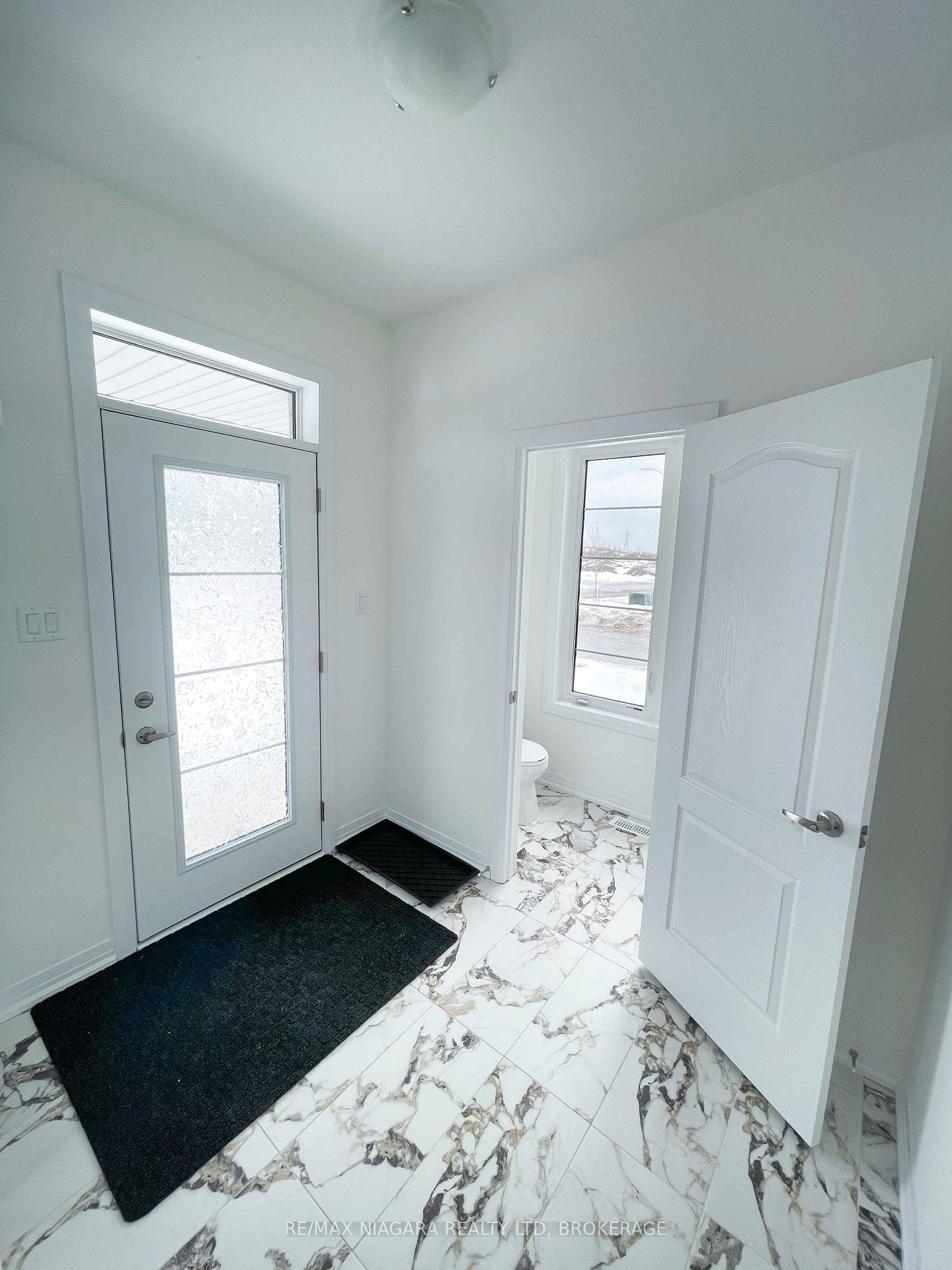 Photo 6 of Unit 23, 15 Peach Street, Thorold, Rolling Meadows — HOMEH