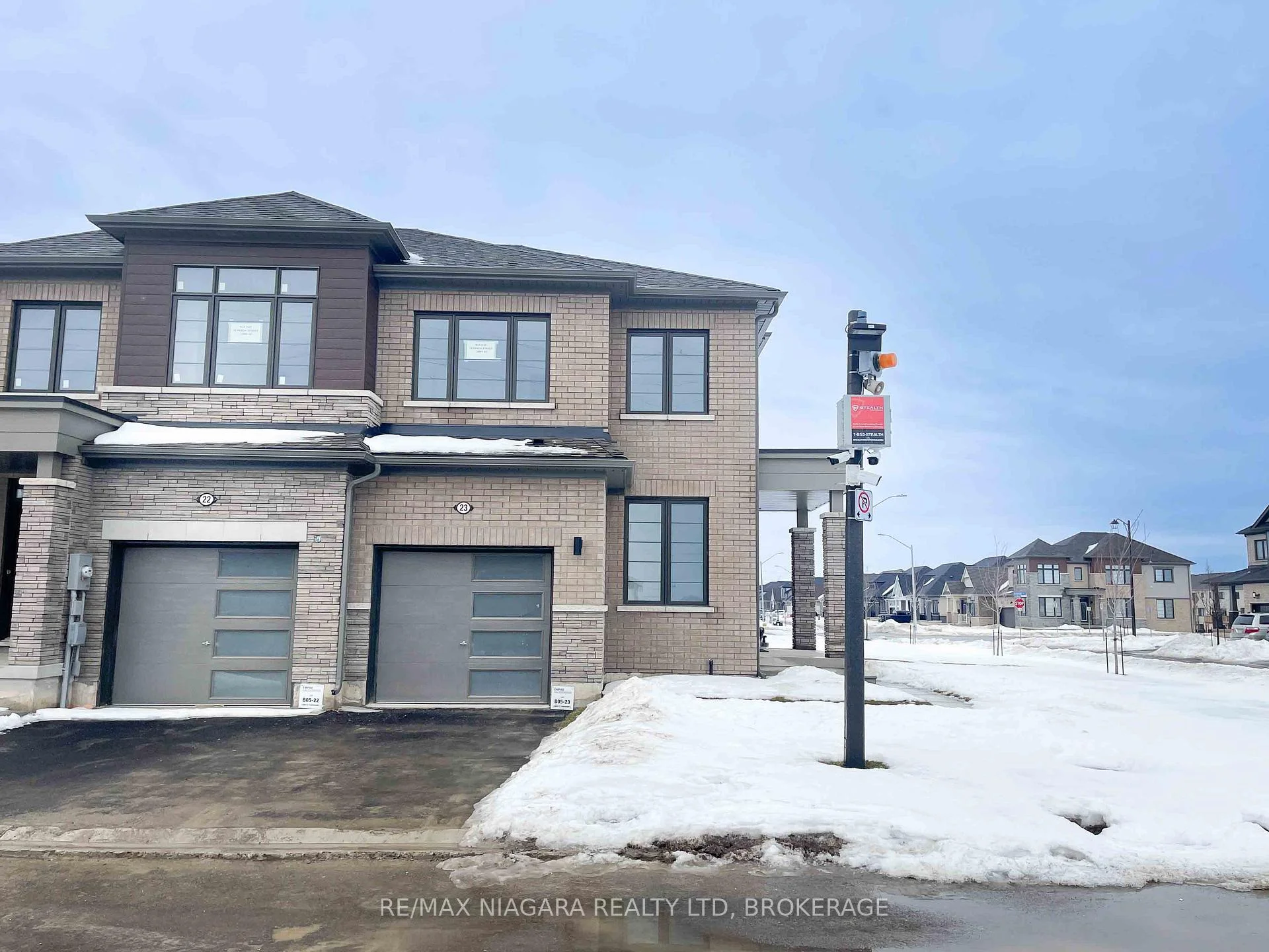 Photo 5 of Unit 23, 15 Peach Street, Thorold, Rolling Meadows — HOMEH