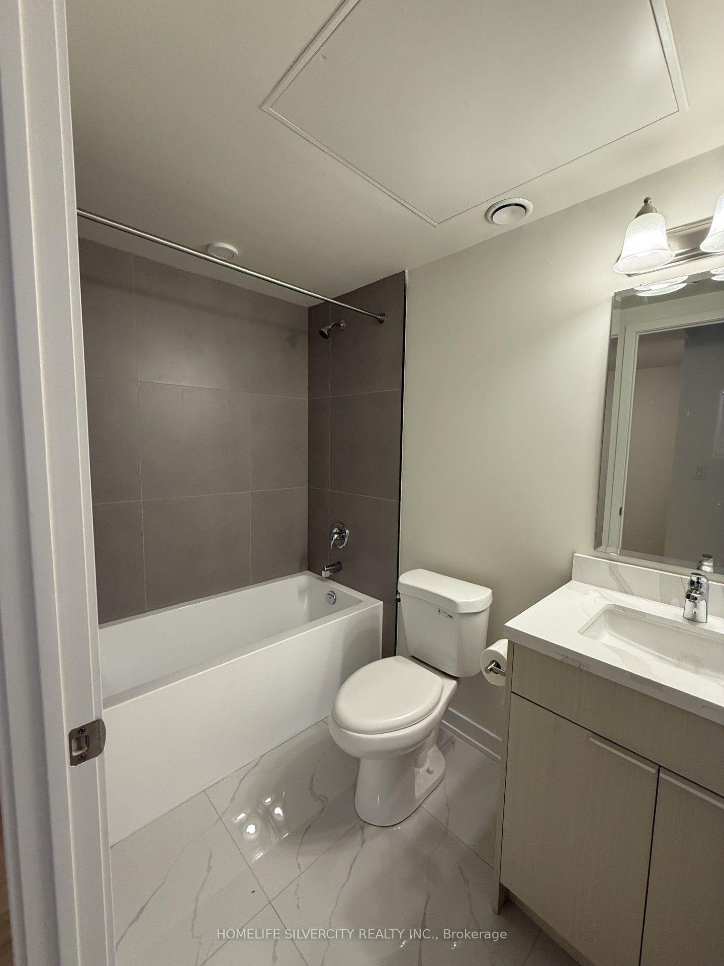 Photo 8 of Unit 1011, 2825 Jane Street, North York, Glenfield-Jane Heights — HOMEH