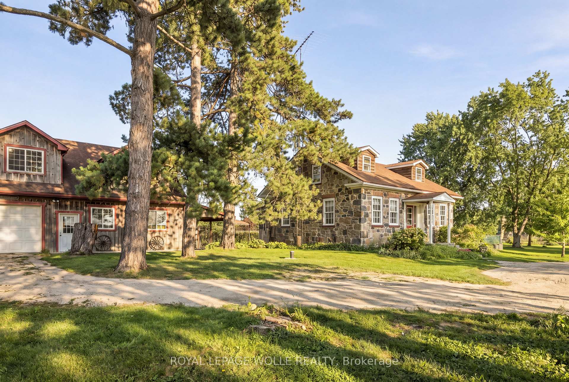 Photo of 2744 Bleams Road