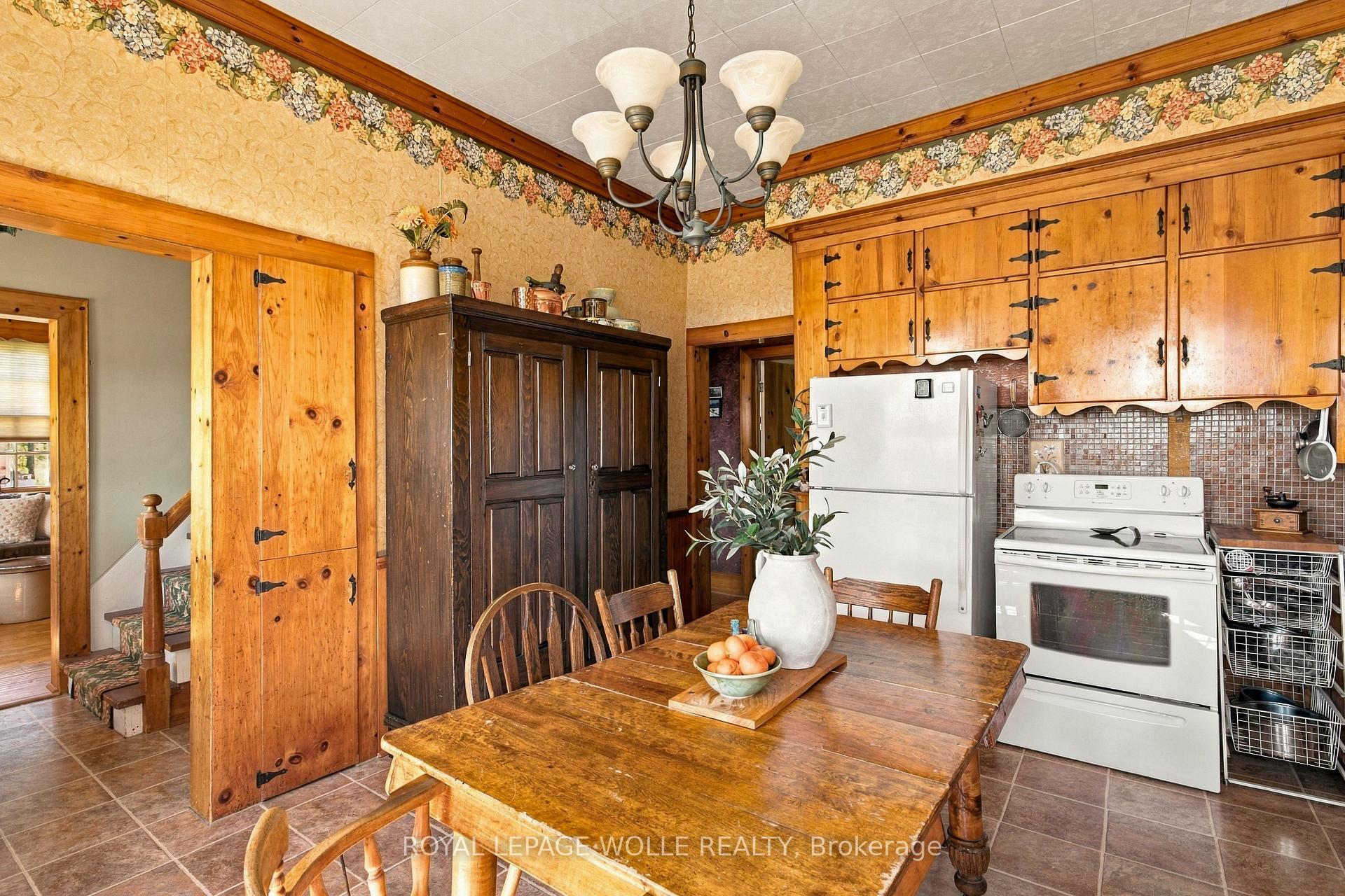 Photo 4 of 2744 Bleams Road, Wilmot — HOMEH