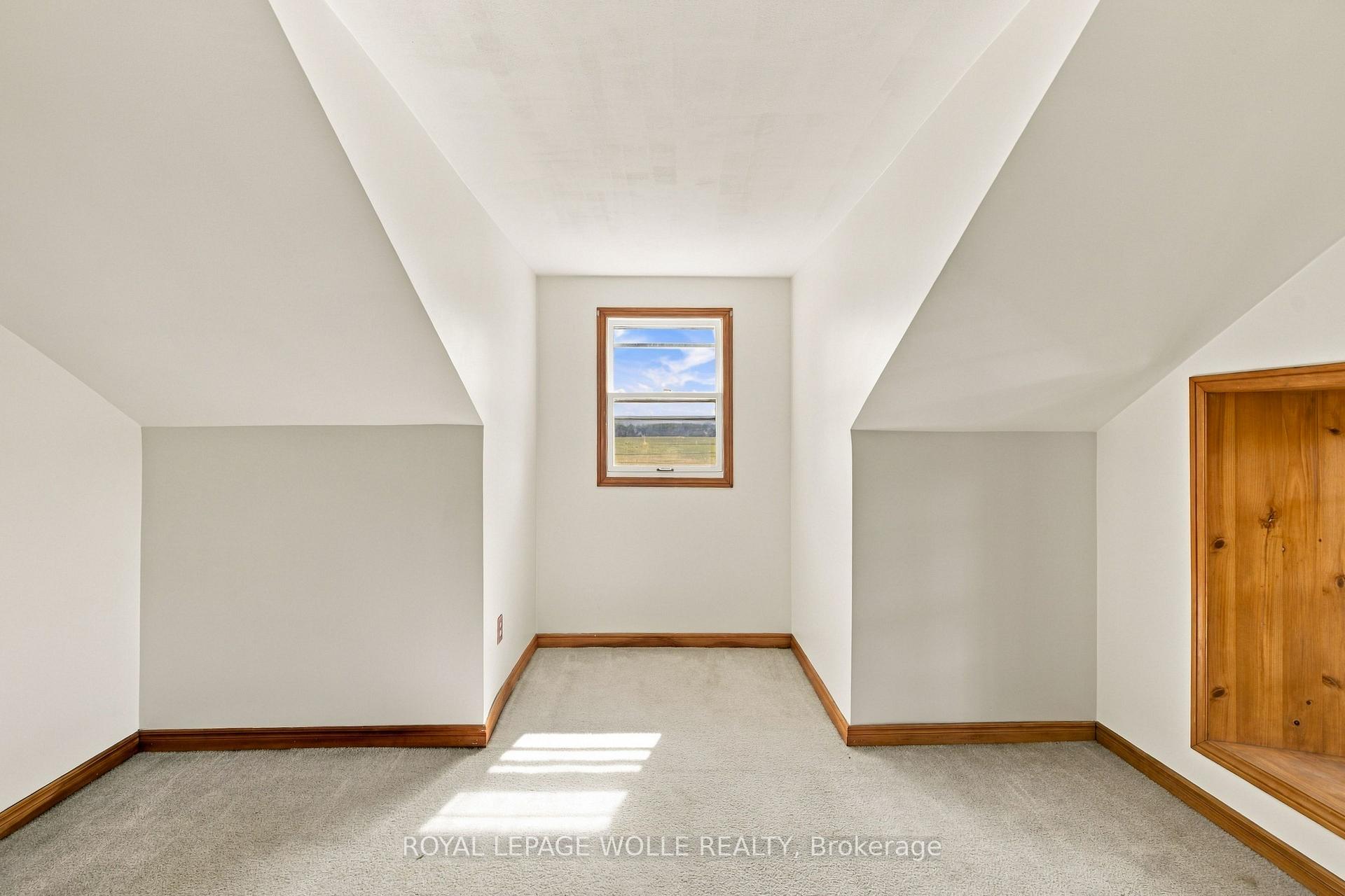 Photo 13 of 2744 Bleams Road, Wilmot — HOMEH