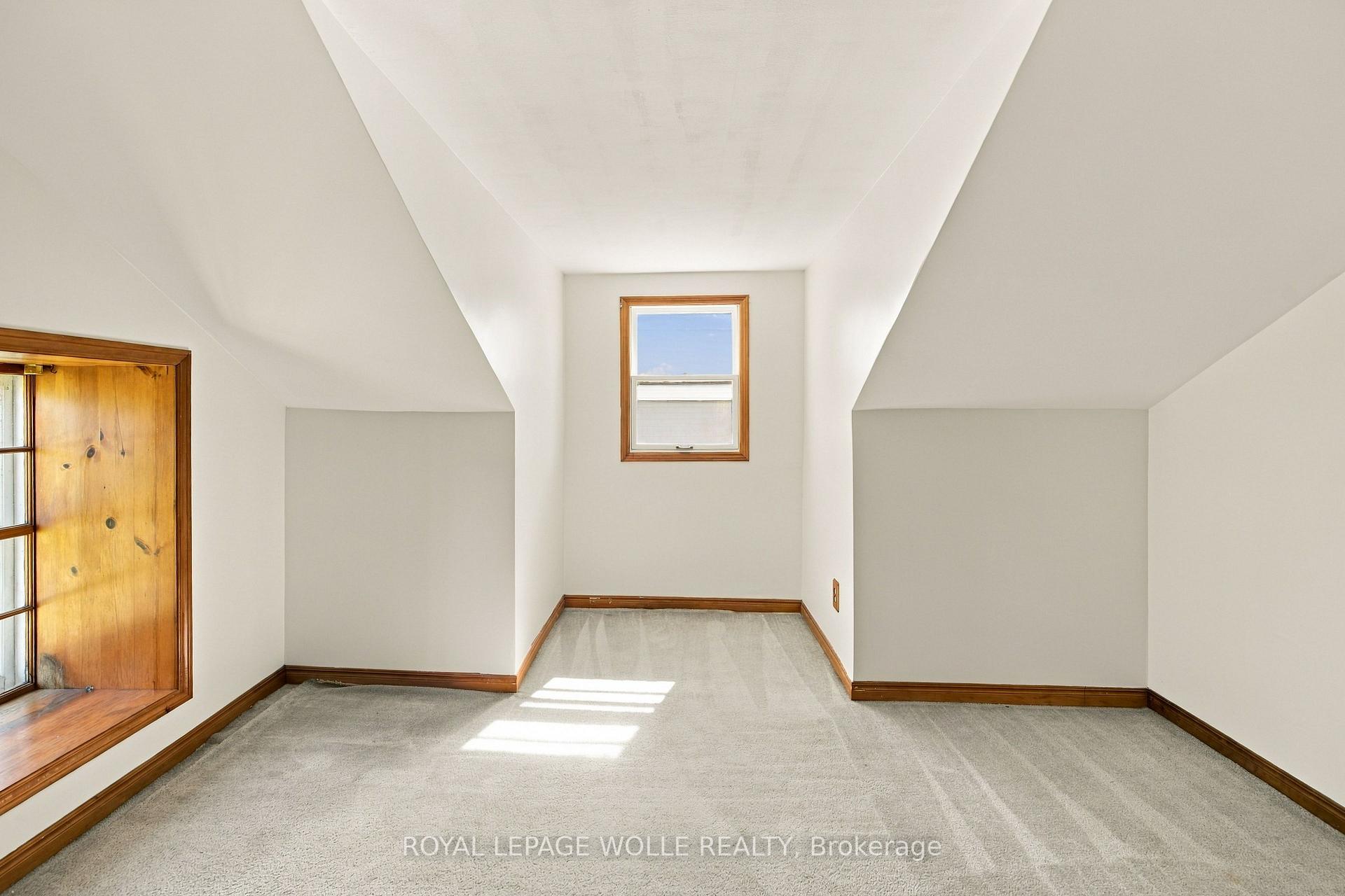 Photo 17 of 2744 Bleams Road, Wilmot — HOMEH