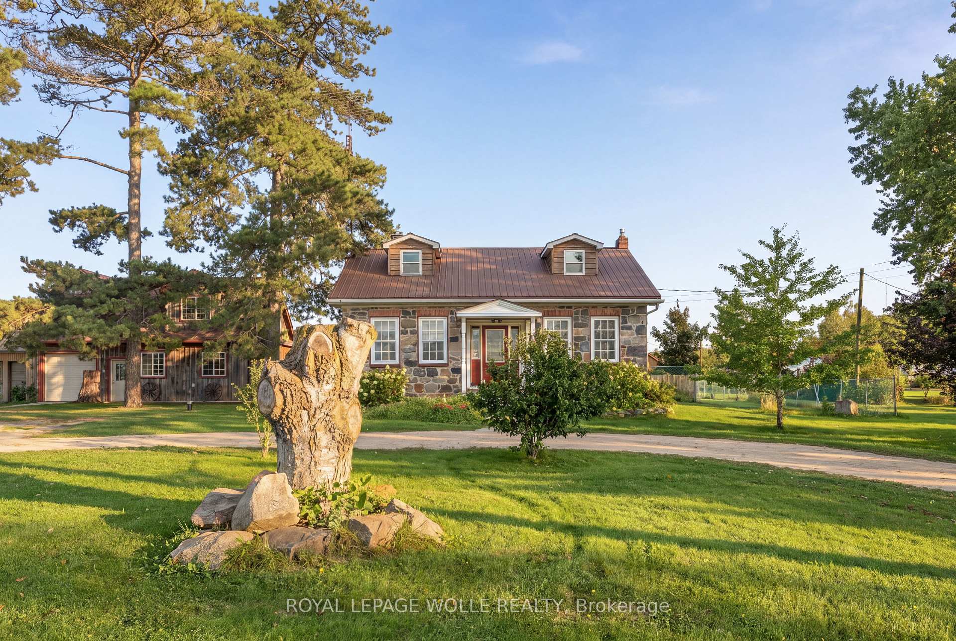 Photo 21 of 2744 Bleams Road, Wilmot — HOMEH