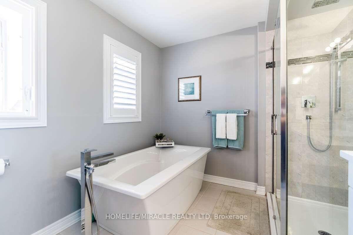 Photo 16 of 32 Carleton Trail, New Tecumseth, Beeton — HOMEH