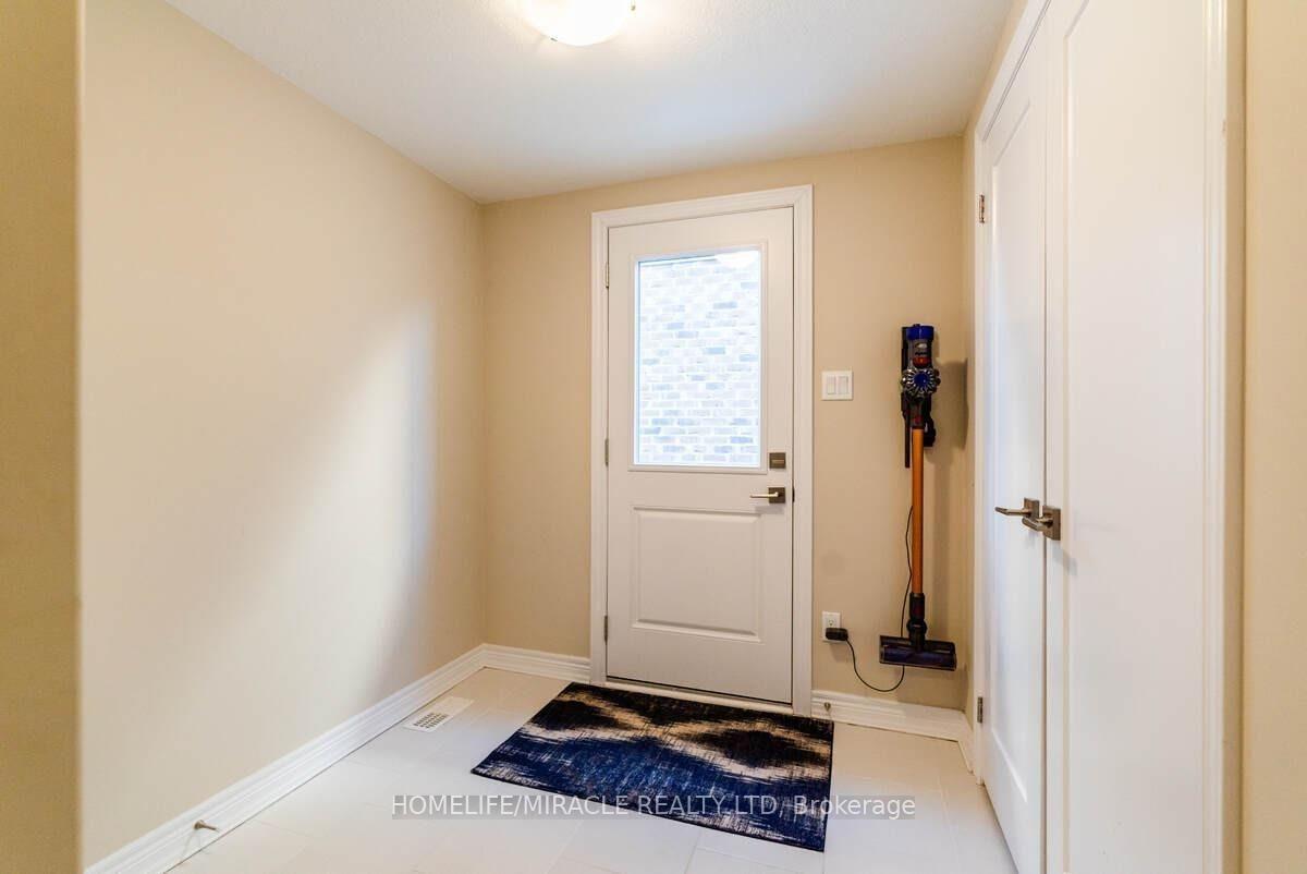 Photo 26 of 32 Carleton Trail, New Tecumseth, Beeton — HOMEH