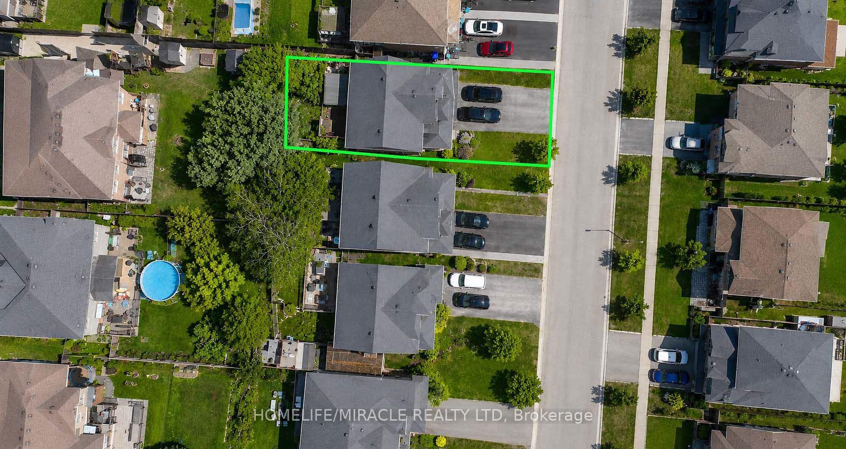 Photo 48 of 32 Carleton Trail, New Tecumseth, Beeton — HOMEH