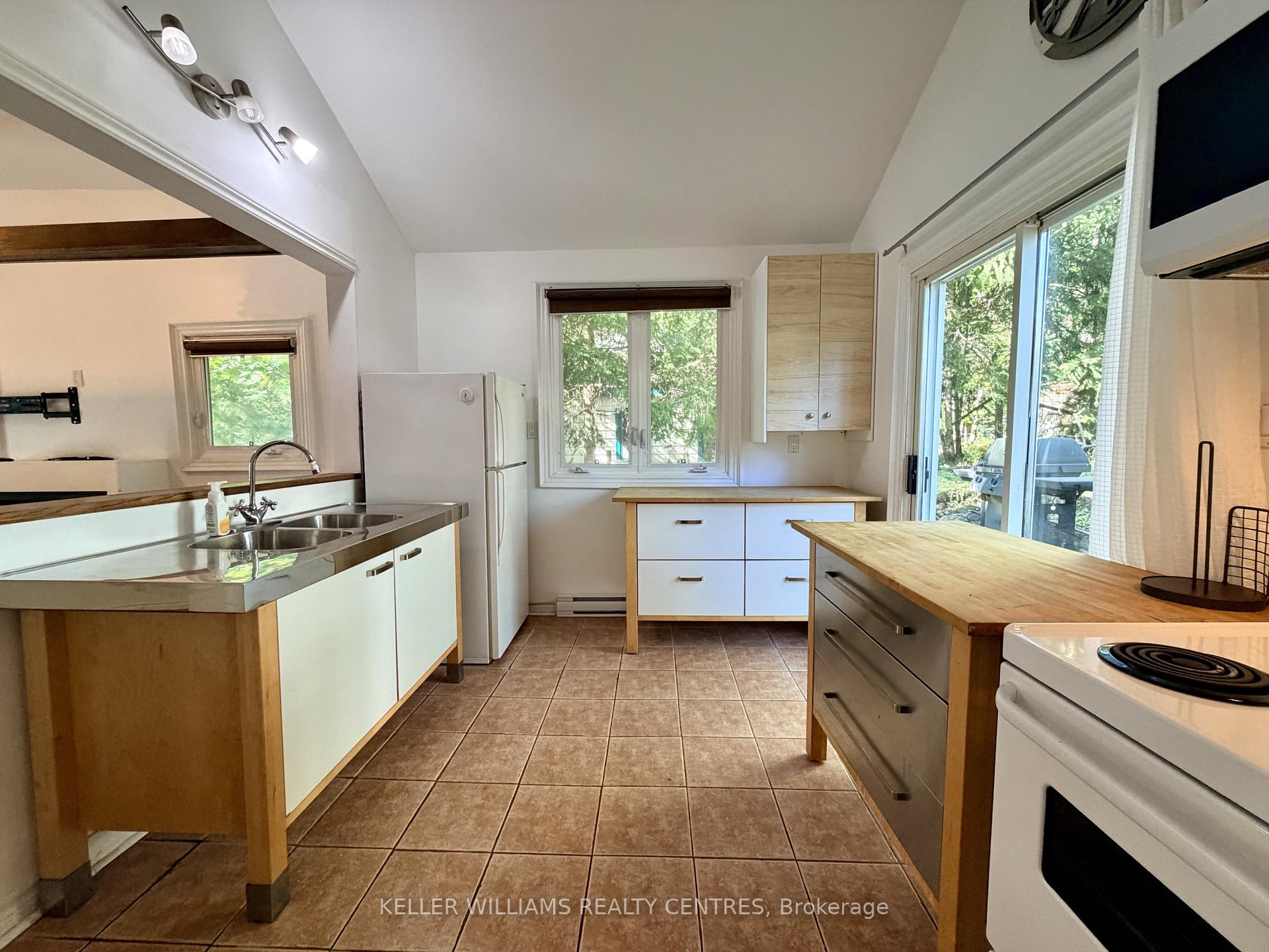 Photo 12 of 113 Oliver Drive, Tiny, Rural Tiny — HOMEH