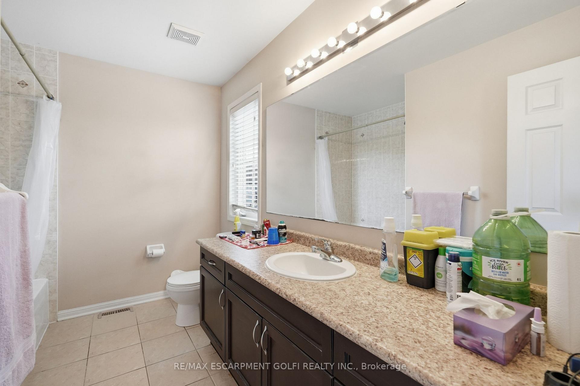 Photo 77 of 240 Emick Drive, Hamilton, Meadowlands — HOMEH