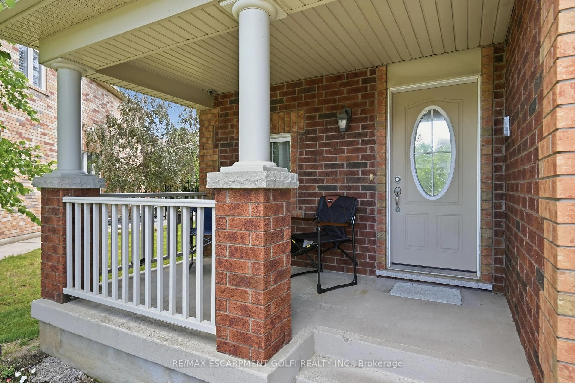 Photo 19 of 240 Emick Drive, Hamilton, Meadowlands — HOMEH