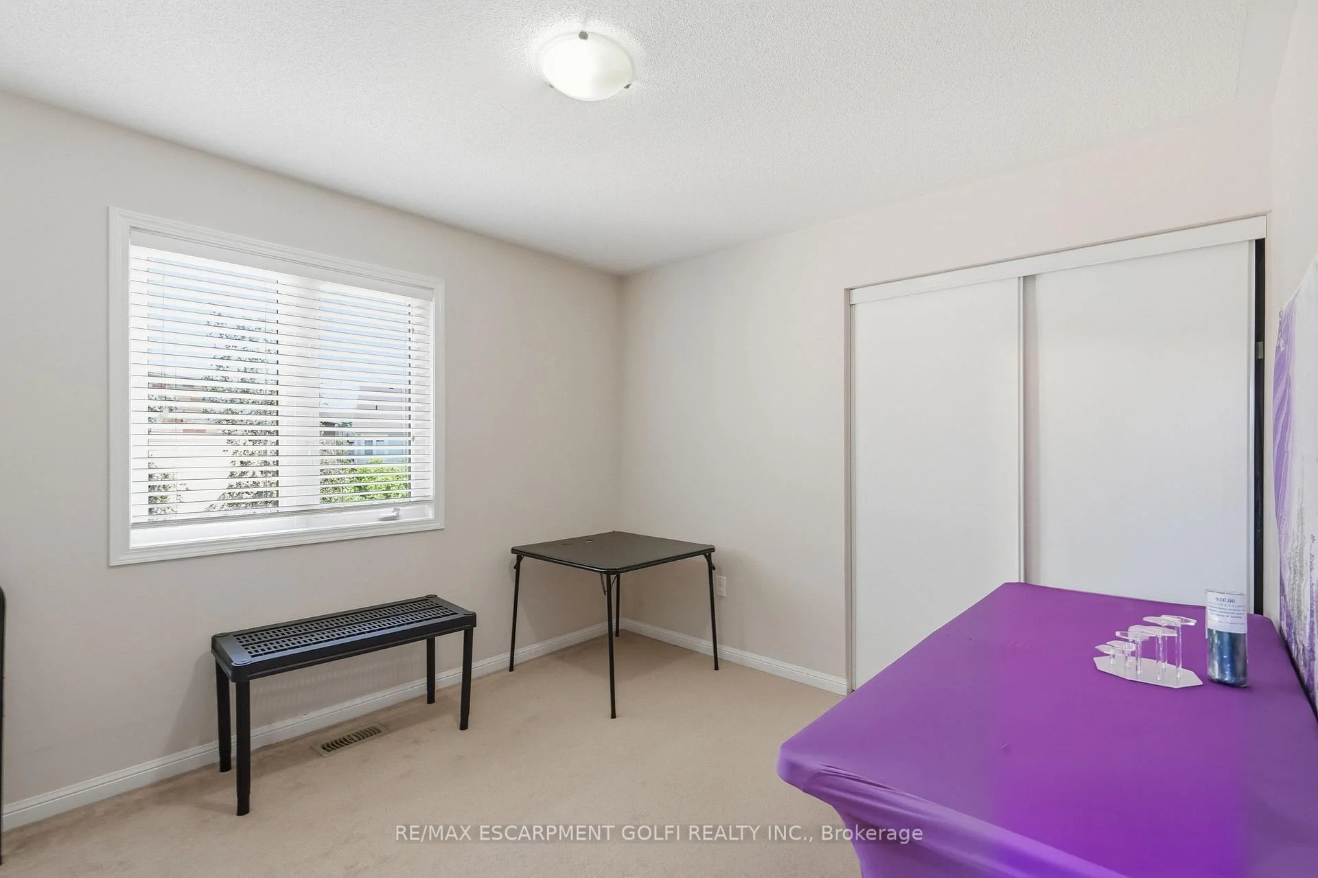 Photo 86 of 240 Emick Drive, Hamilton, Meadowlands — HOMEH