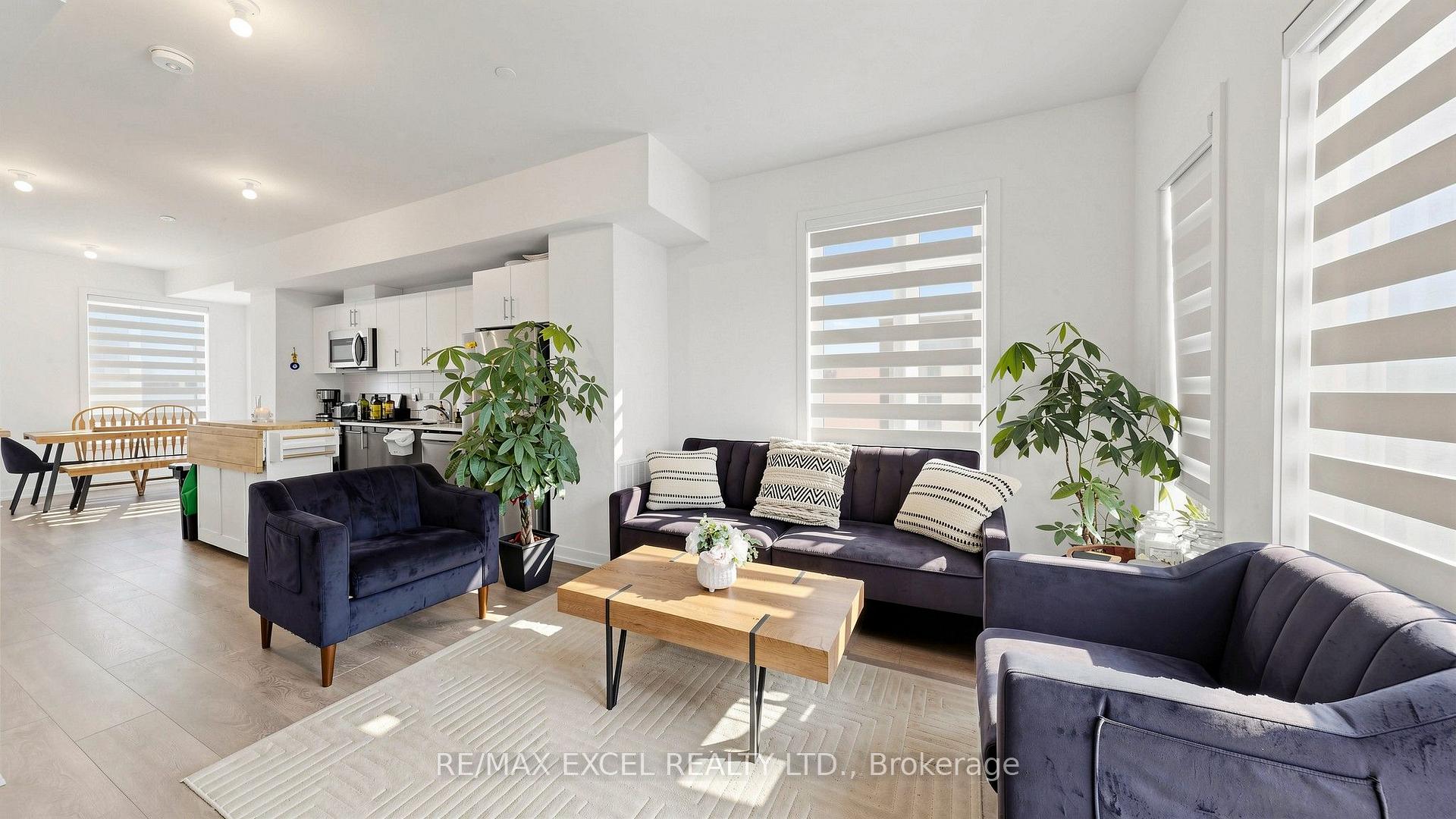 Photo 6 of 68A Tisdale Avenue, North York, Victoria Village — HOMEH