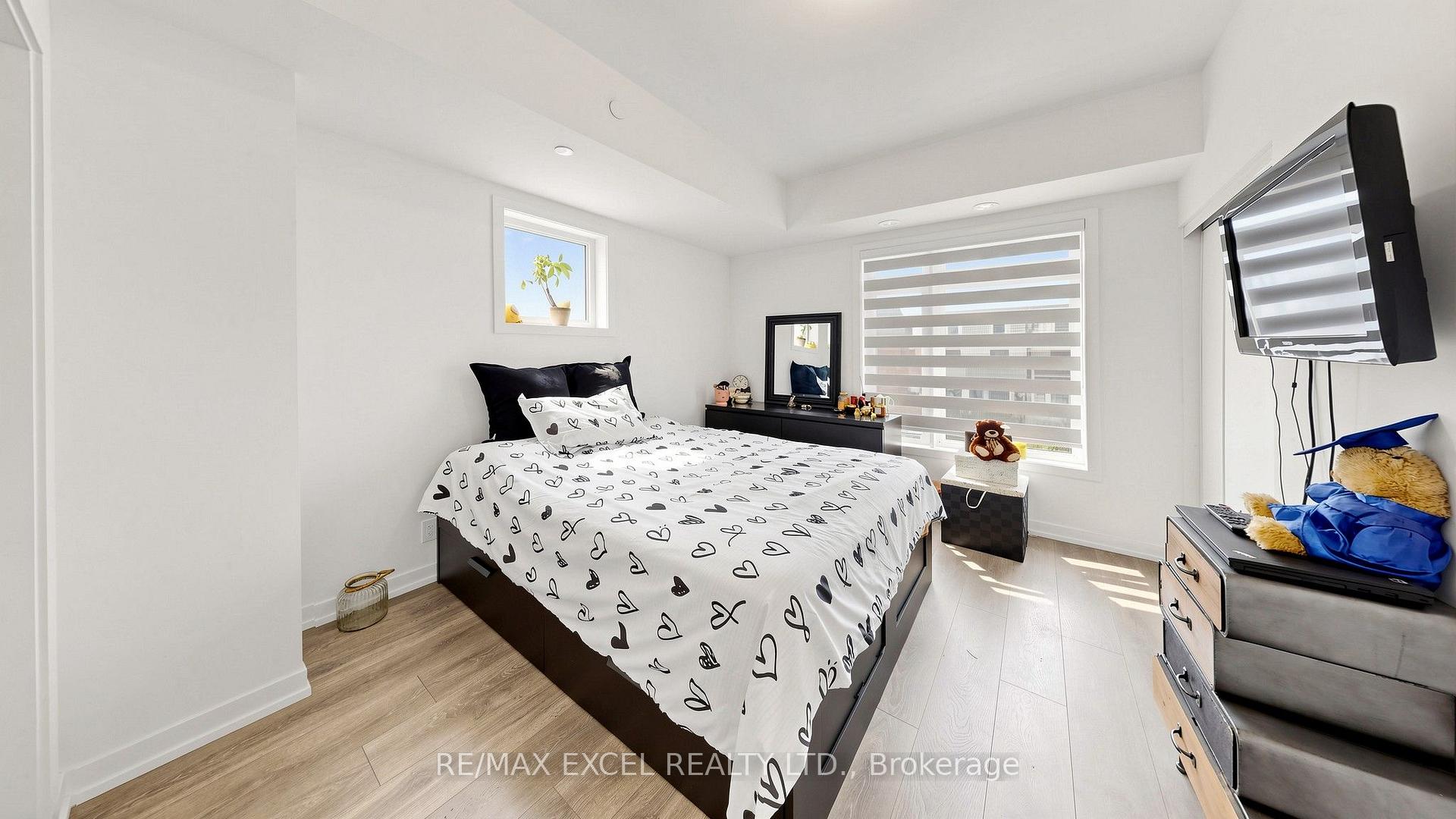 Photo 21 of 68A Tisdale Avenue, North York, Victoria Village — HOMEH