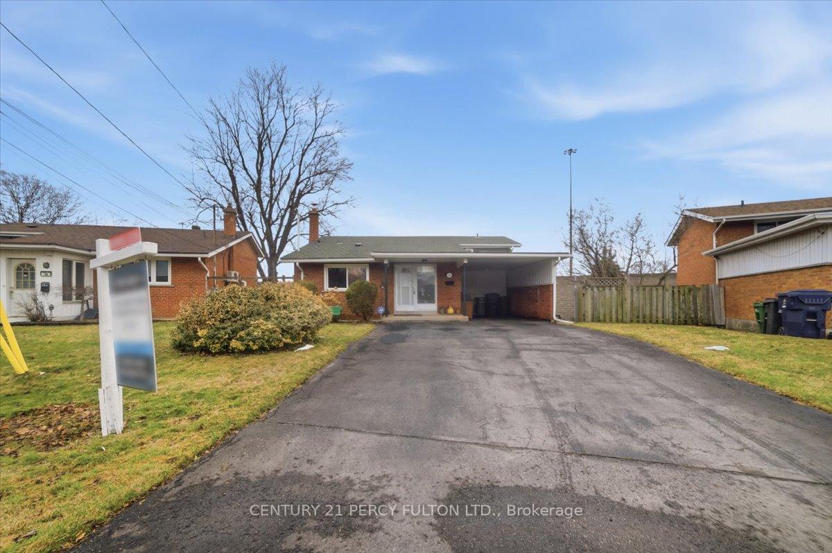 Photo 2 of 16 By-Pass Court, Scarborough, Tam O'Shanter-Sullivan — HOMEH