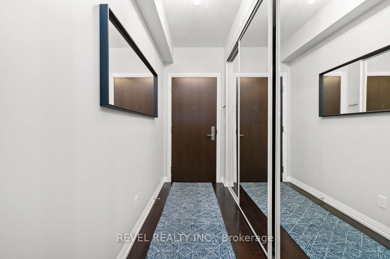 Photo 5 of Unit 726, 460 Adelaide Street E, Toronto, Moss Park — HOMEH