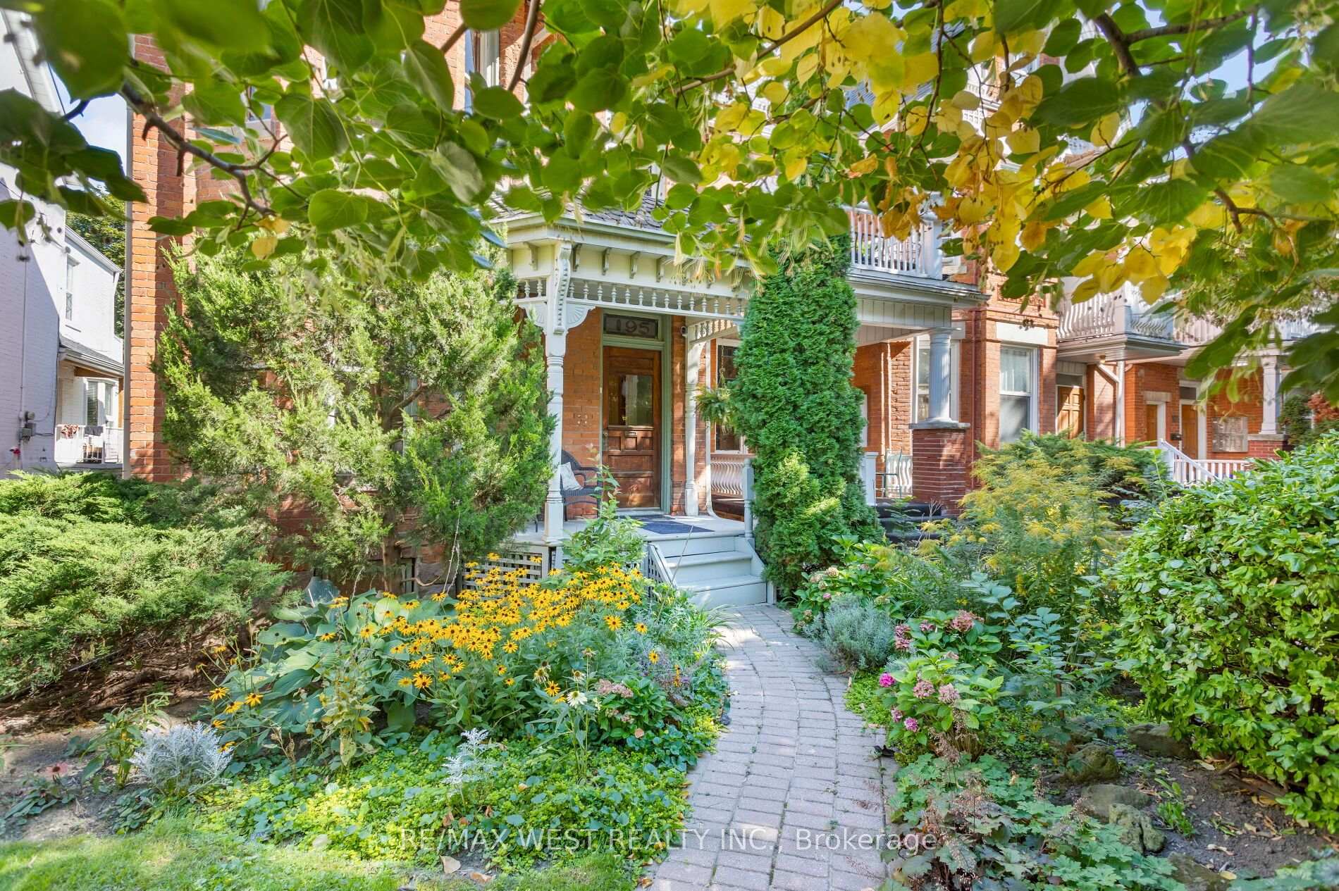 Photo of 195 Dunn Avenue