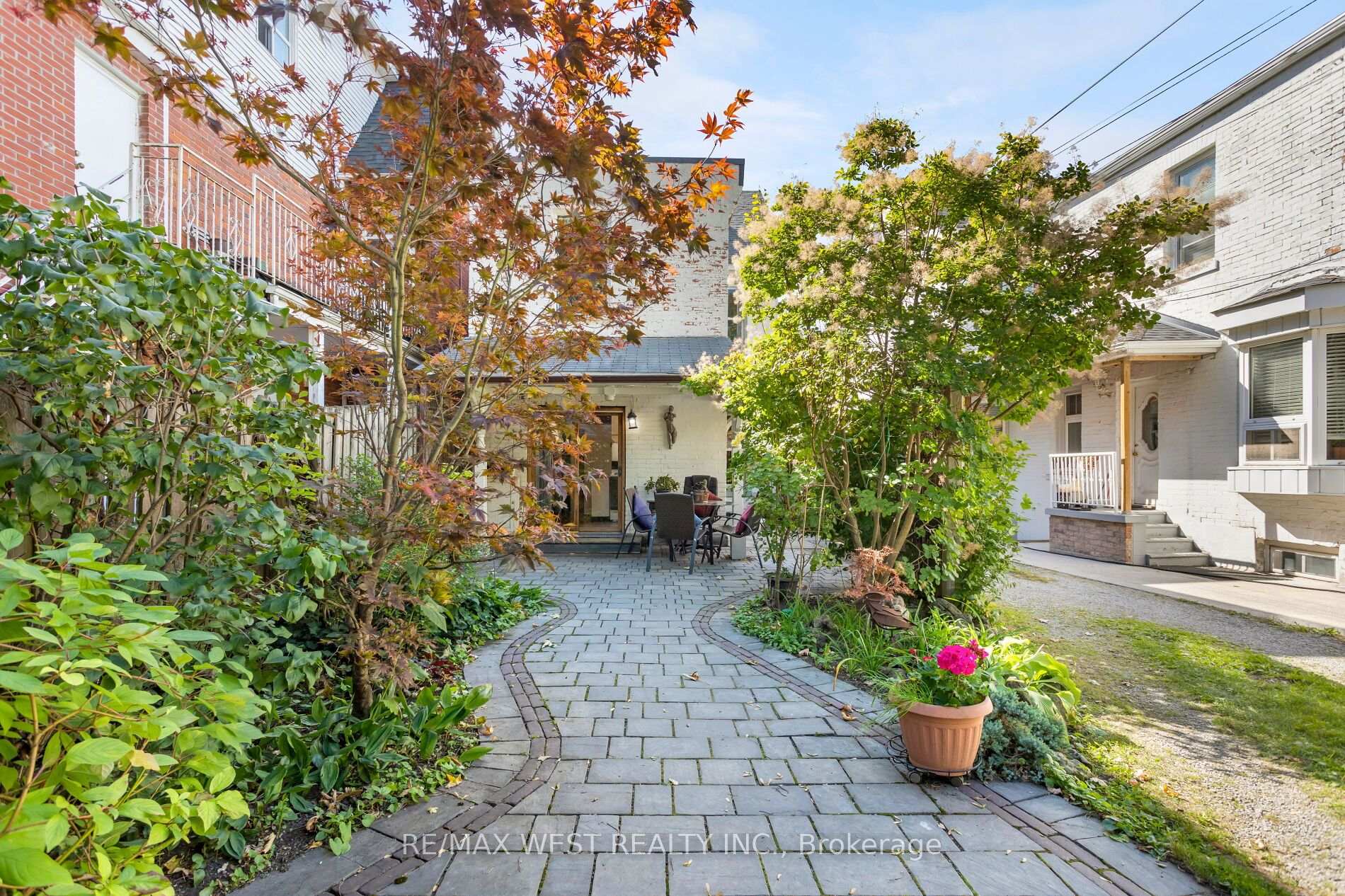 Photo 47 of 195 Dunn Avenue, Toronto, South Parkdale — HOMEH