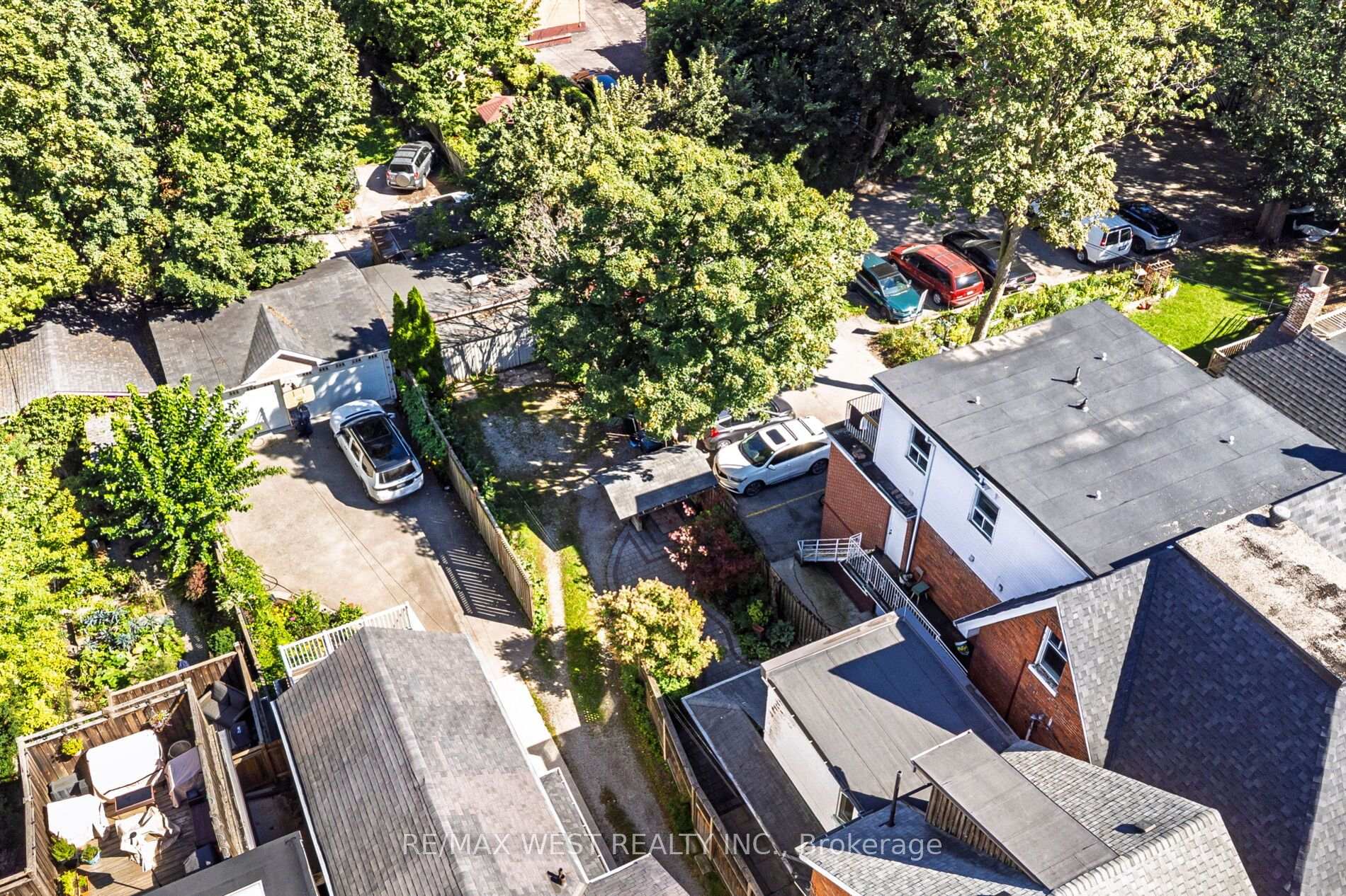 Photo 49 of 195 Dunn Avenue, Toronto, South Parkdale — HOMEH