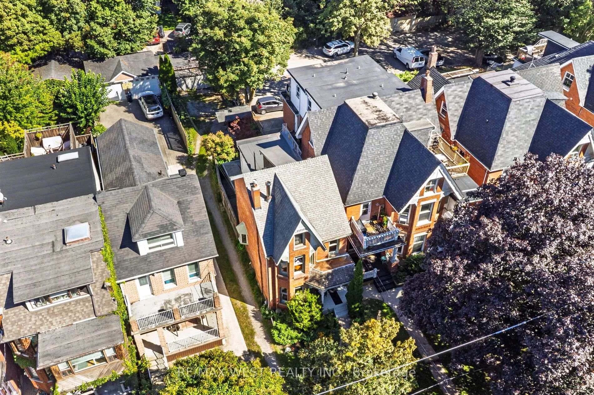 Photo 3 of 195 Dunn Avenue, Toronto, South Parkdale — HOMEH