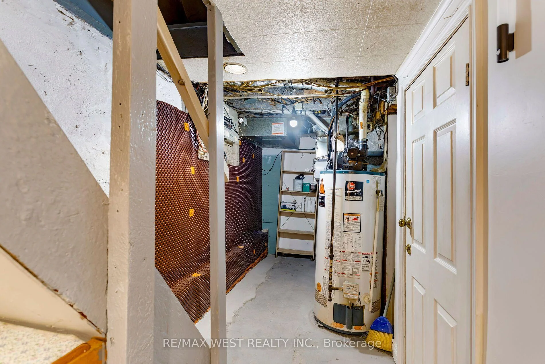 Photo 31 of 195 Dunn Avenue, Toronto, South Parkdale — HOMEH
