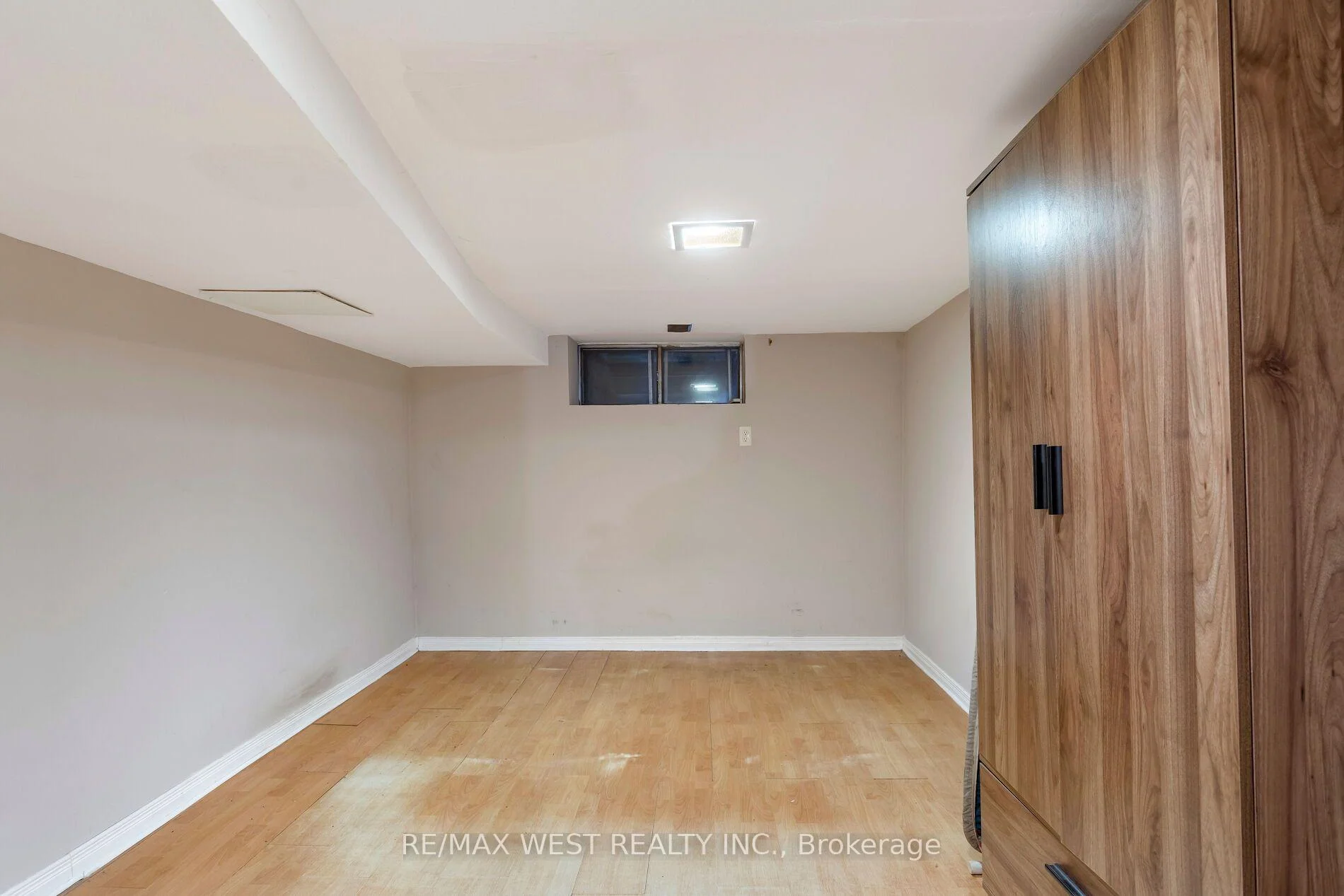 Photo 37 of 195 Dunn Avenue, Toronto, South Parkdale — HOMEH