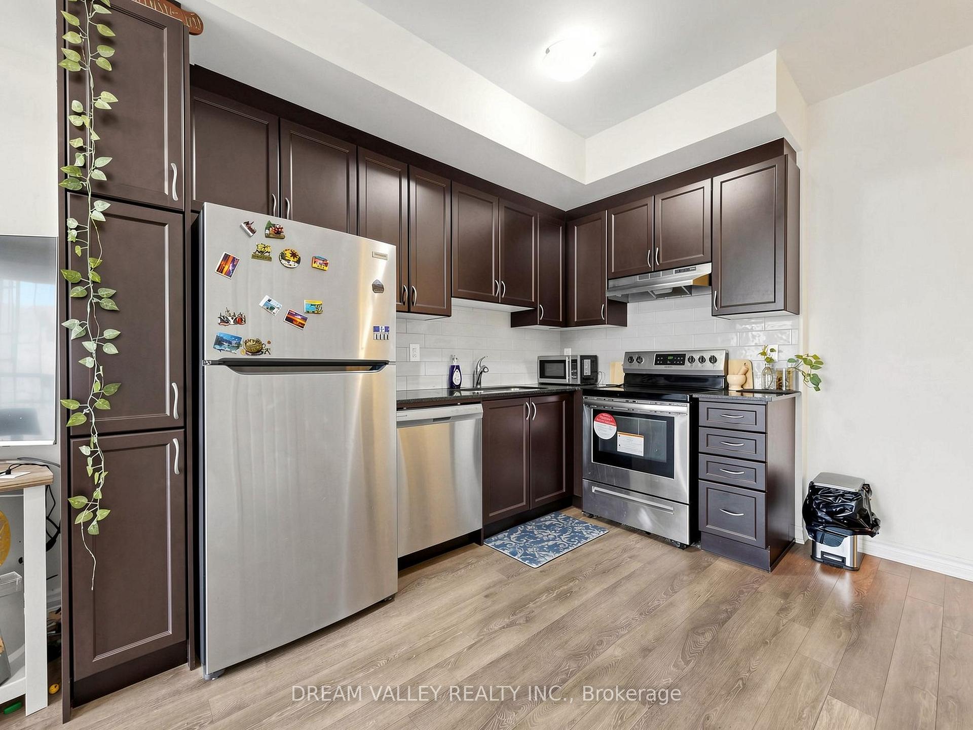 Photo 9 of Unit 322, 2787 Eglinton Avenue E, Scarborough, Eglinton East — HOMEH