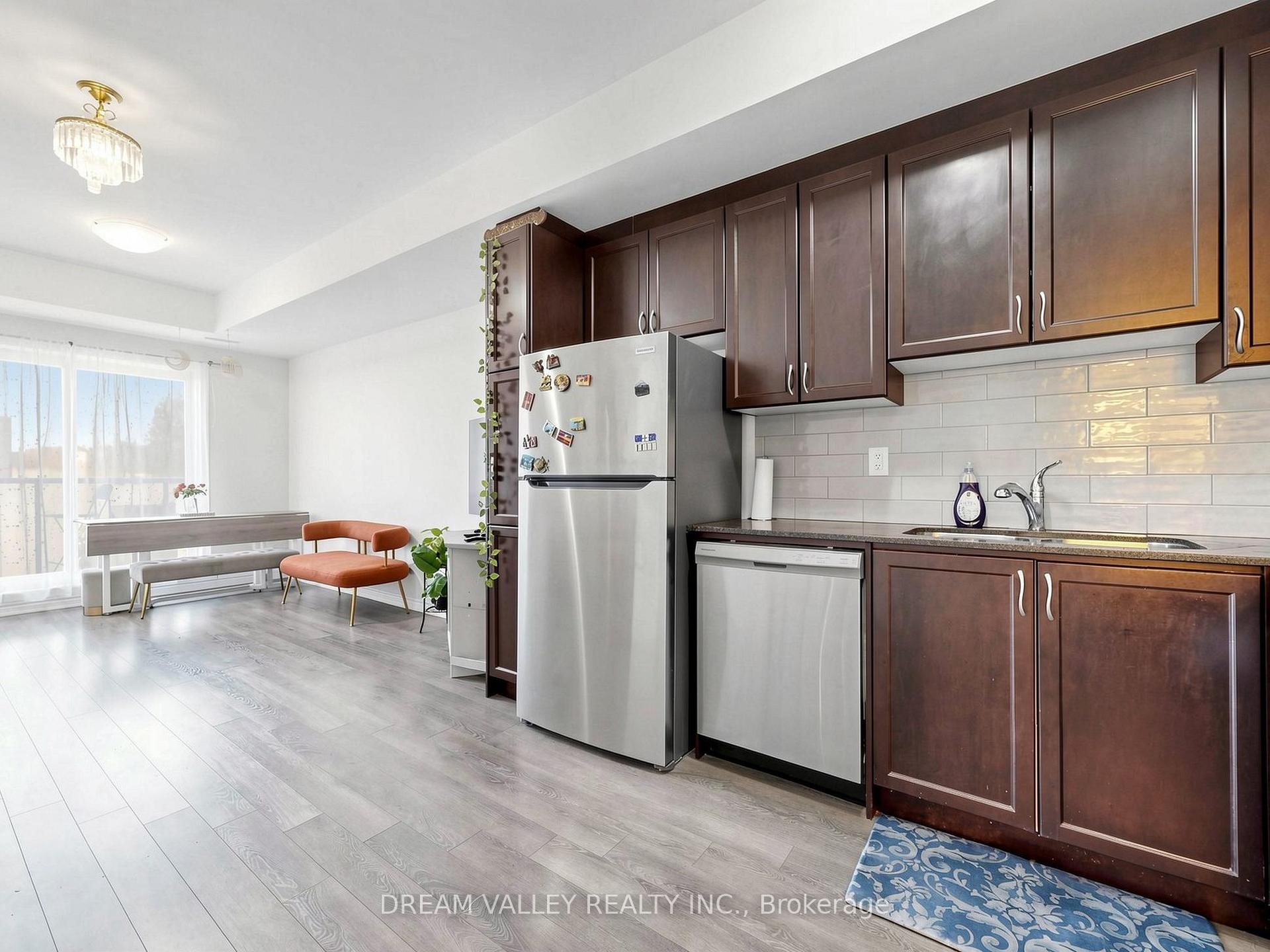 Photo 12 of Unit 322, 2787 Eglinton Avenue E, Scarborough, Eglinton East — HOMEH