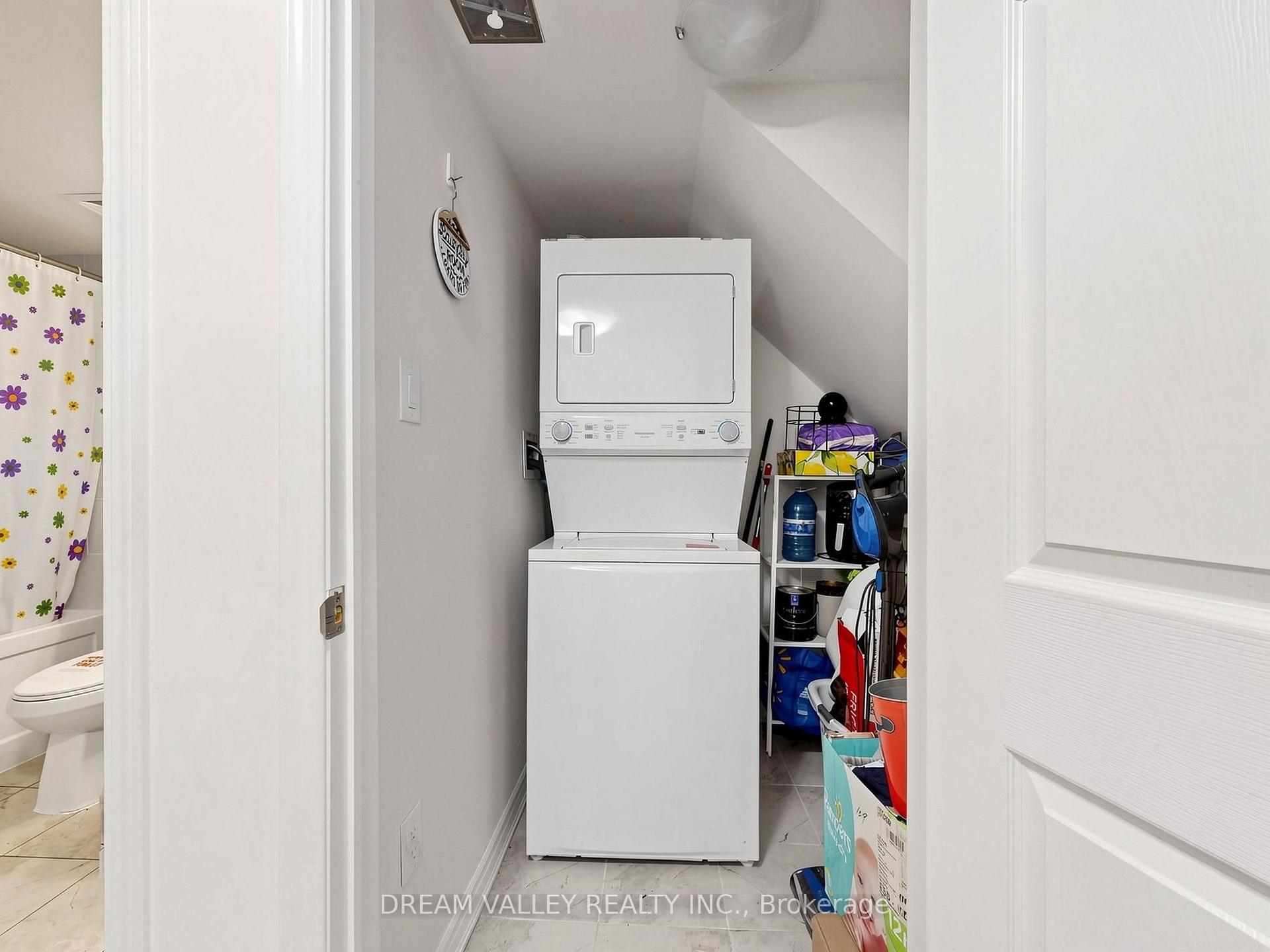 Photo 24 of Unit 322, 2787 Eglinton Avenue E, Scarborough, Eglinton East — HOMEH