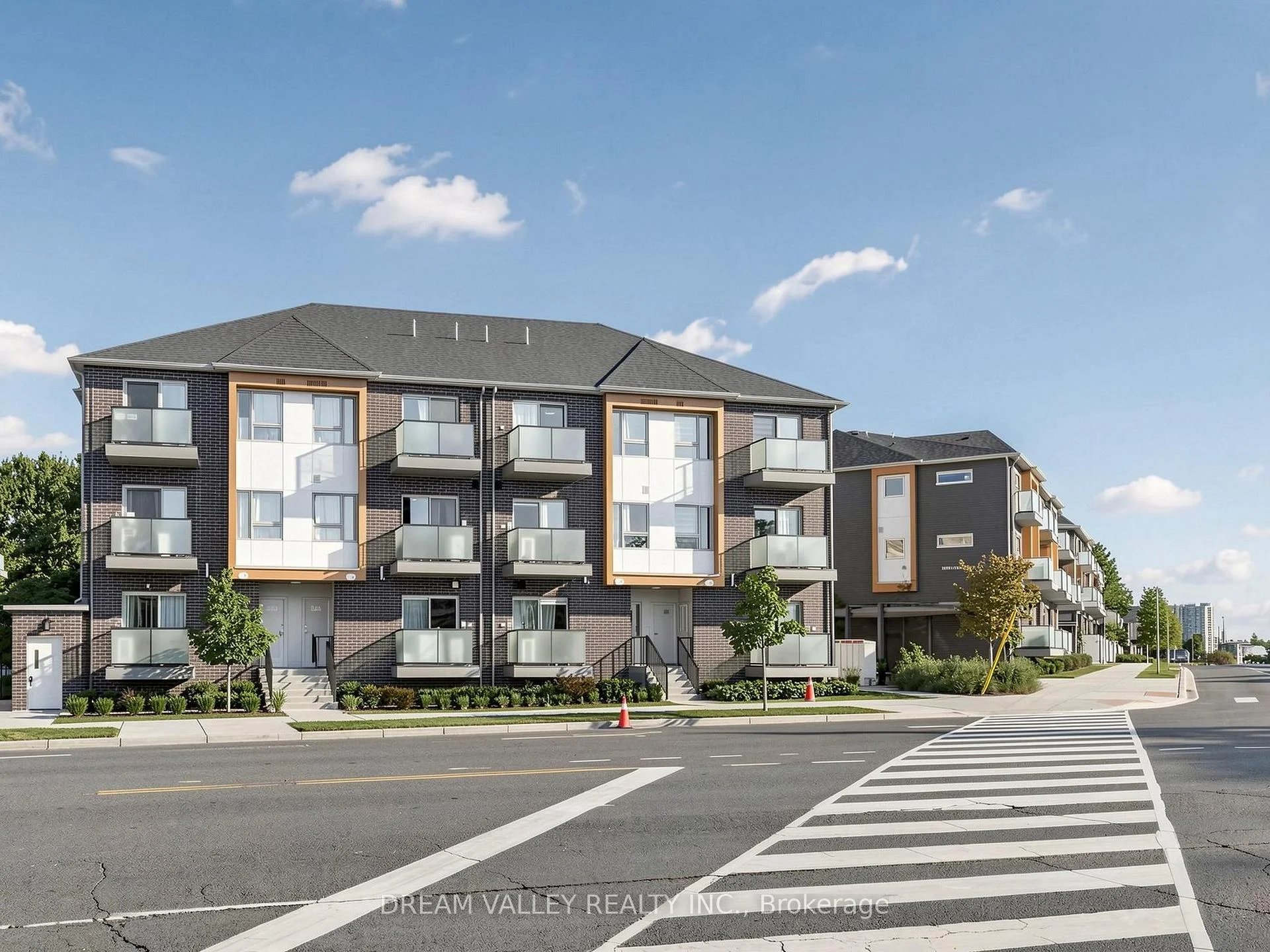 Photo 4 of Unit 322, 2787 Eglinton Avenue E, Scarborough, Eglinton East — HOMEH