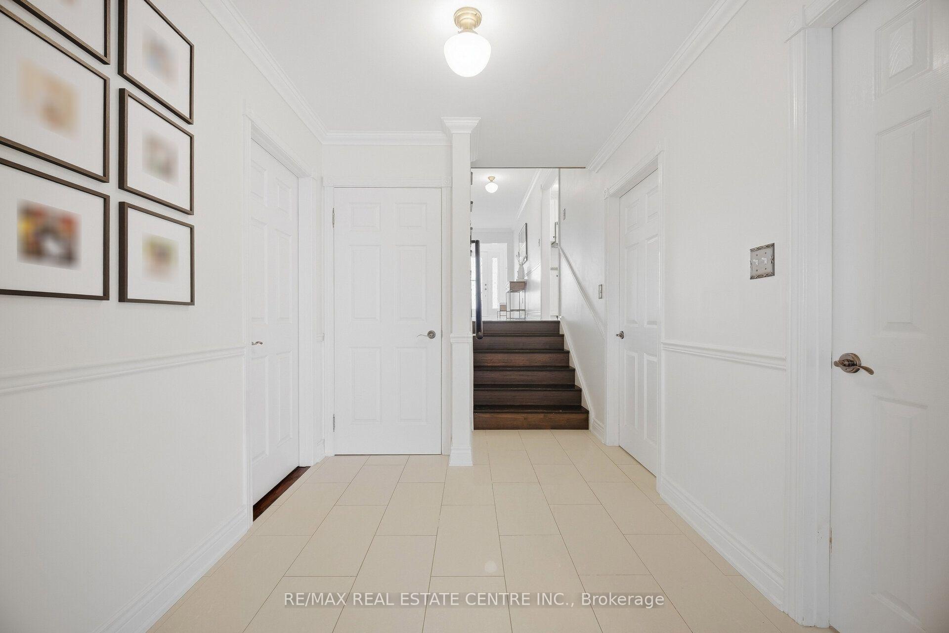 Photo 19 of 1876 Bough Beeches Boulevard, Mississauga, Rathwood — HOMEH