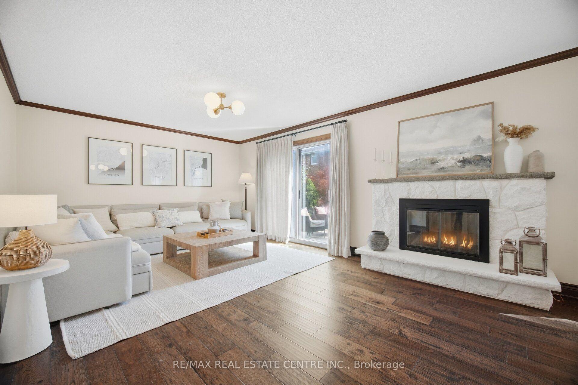 Photo 23 of 1876 Bough Beeches Boulevard, Mississauga, Rathwood — HOMEH