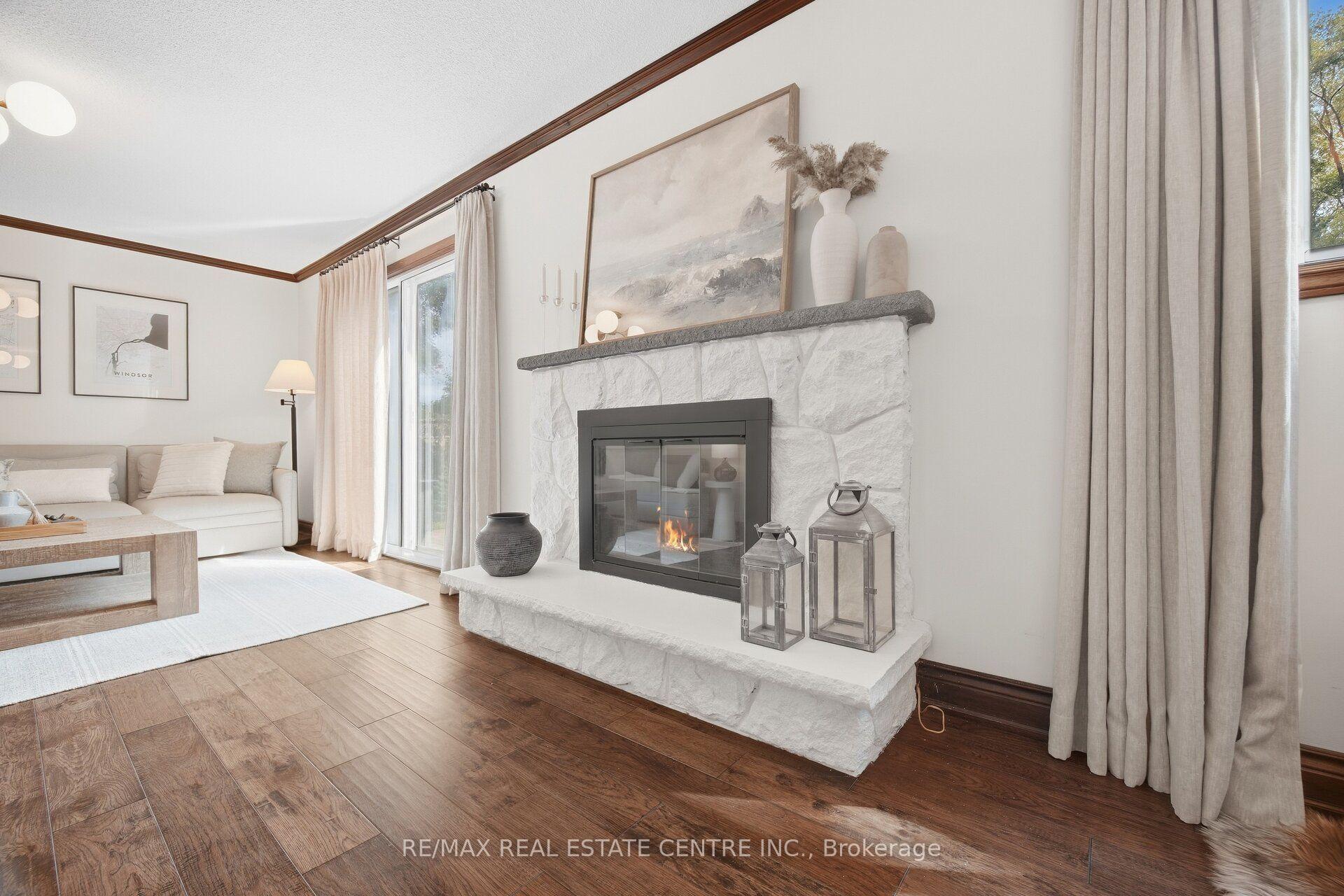 Photo 27 of 1876 Bough Beeches Boulevard, Mississauga, Rathwood — HOMEH