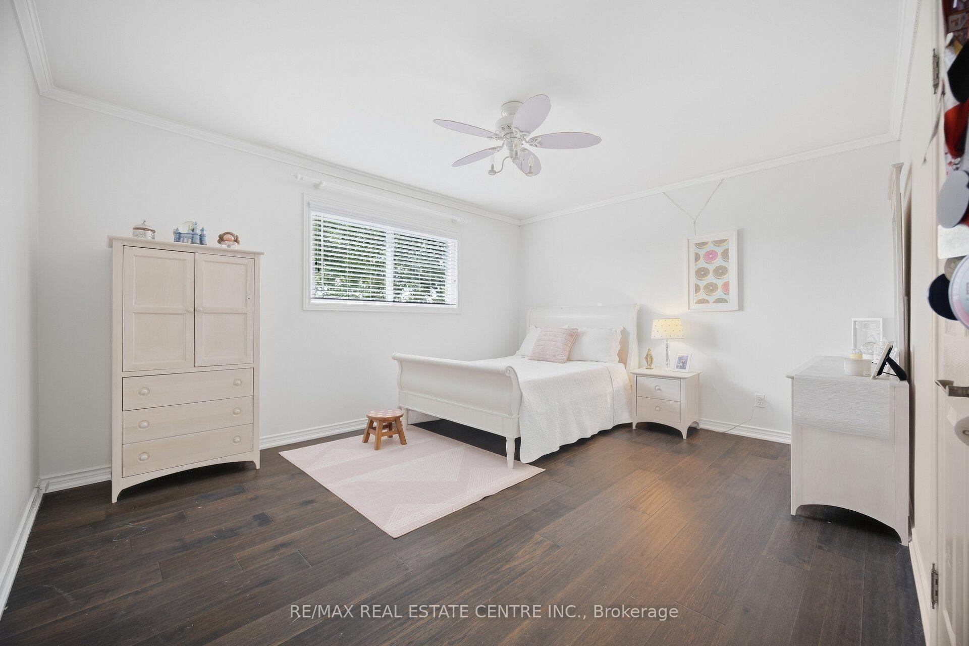 Photo 39 of 1876 Bough Beeches Boulevard, Mississauga, Rathwood — HOMEH