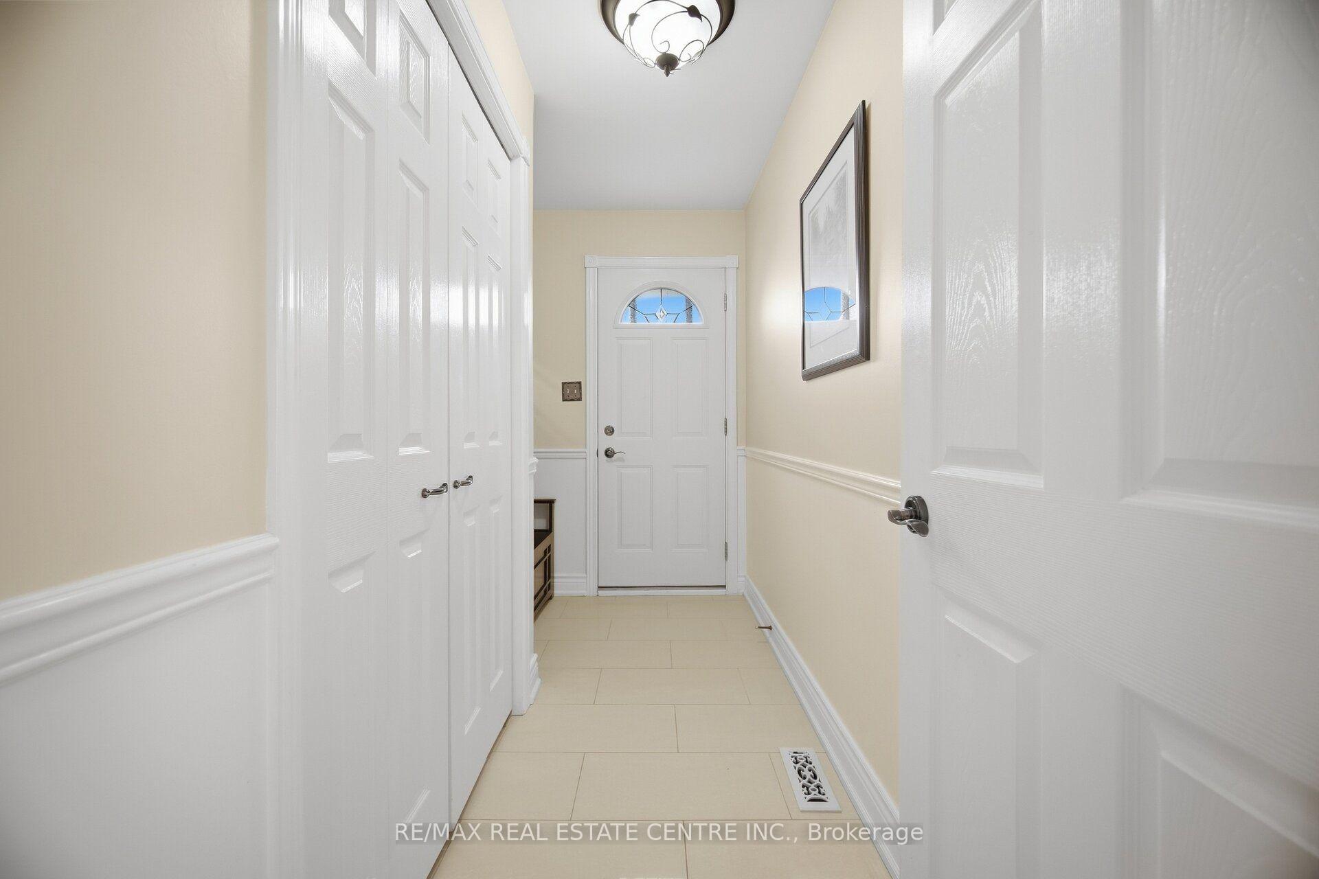 Photo 46 of 1876 Bough Beeches Boulevard, Mississauga, Rathwood — HOMEH