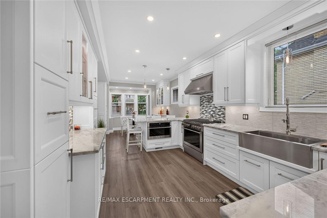 Photo 15 of 209 Delaware Avenue, Hamilton, St. Clair — HOMEH