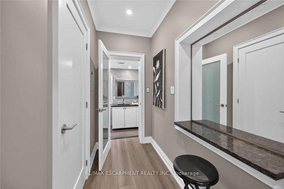 Photo 18 of 209 Delaware Avenue, Hamilton, St. Clair — HOMEH