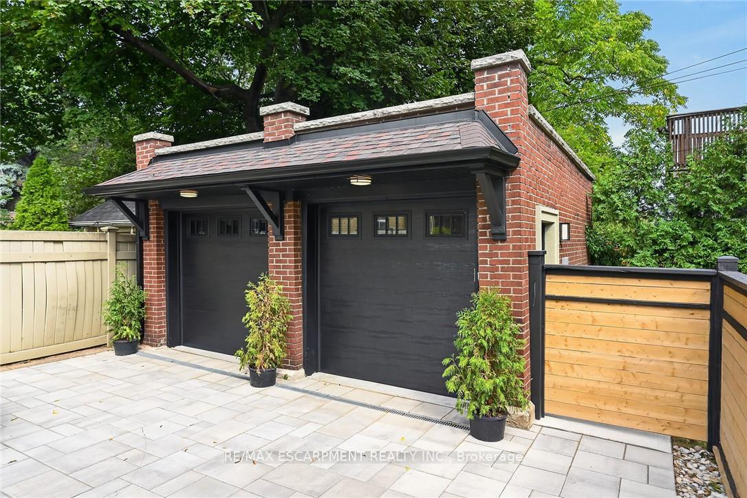 Photo 44 of 209 Delaware Avenue, Hamilton, St. Clair — HOMEH