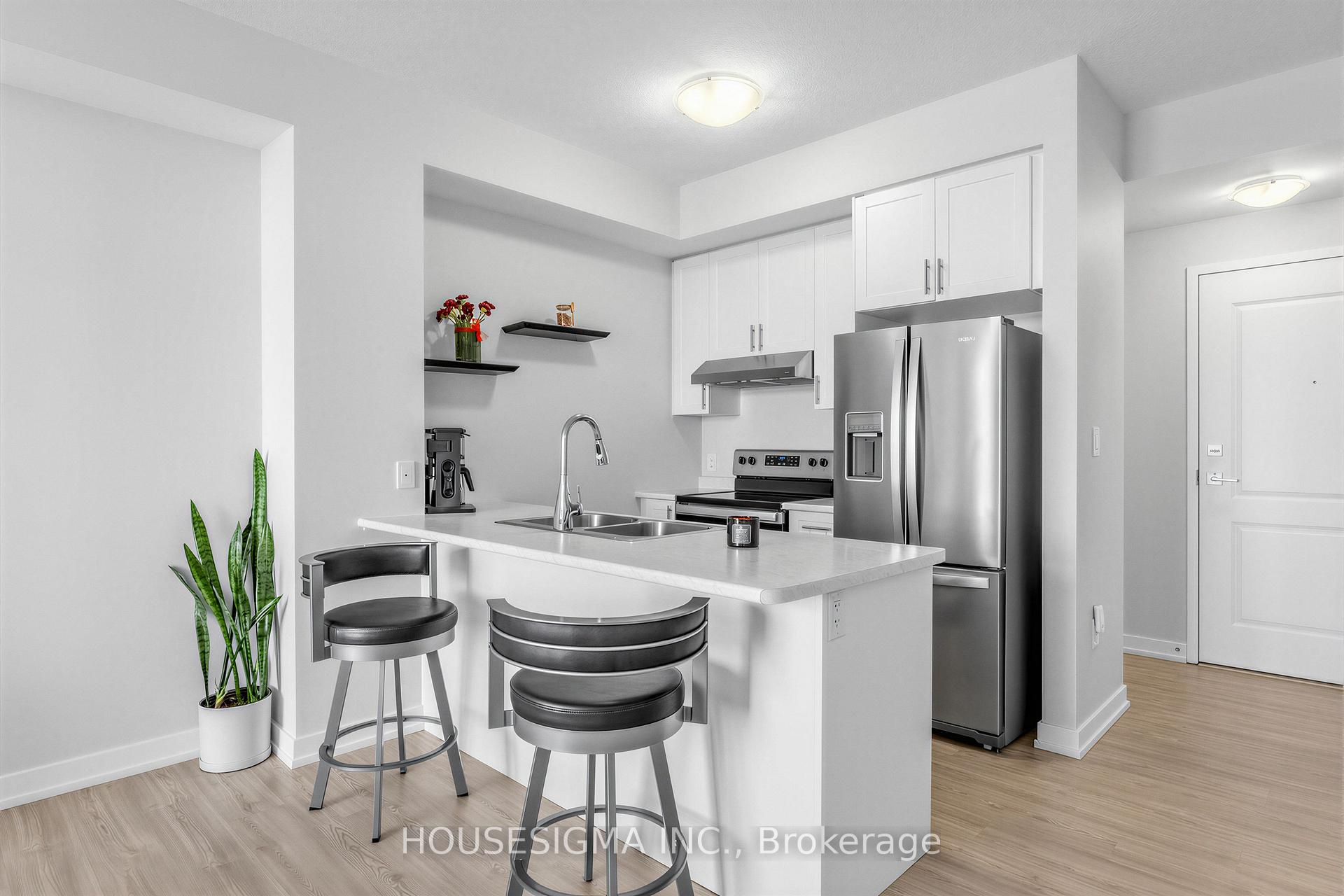 Photo 6 of Unit 230, 450 Dundas Street E, Hamilton, Waterdown — HOMEH