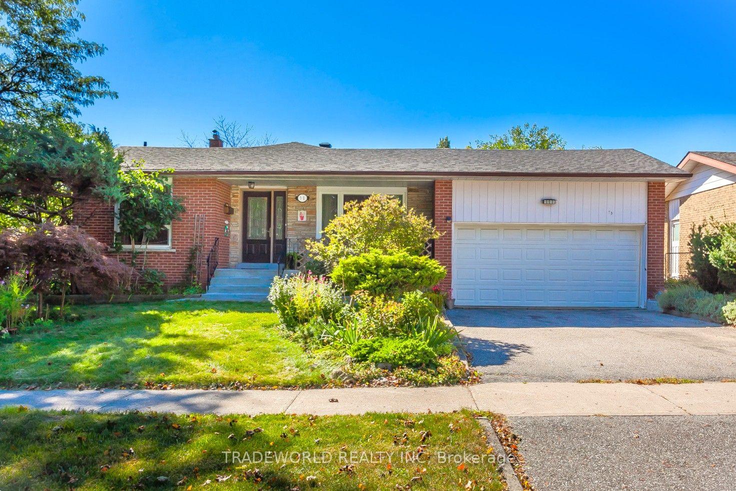 Photo 1 of 70 Fulbert Crescent, Scarborough, Agincourt South-Malvern West — HOMEH
