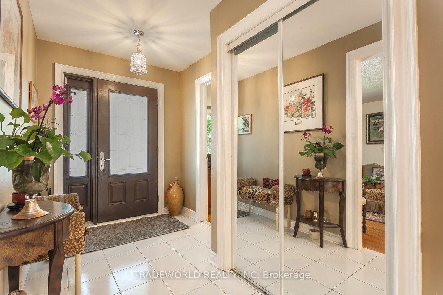 Photo 5 of 70 Fulbert Crescent, Scarborough, Agincourt South-Malvern West — HOMEH
