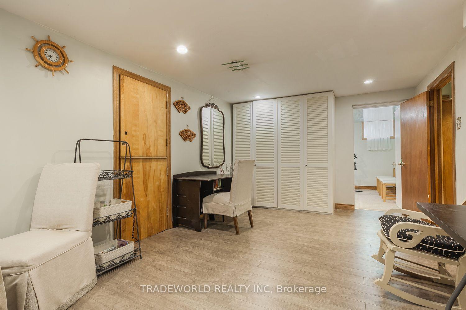 Photo 29 of 70 Fulbert Crescent, Scarborough, Agincourt South-Malvern West — HOMEH