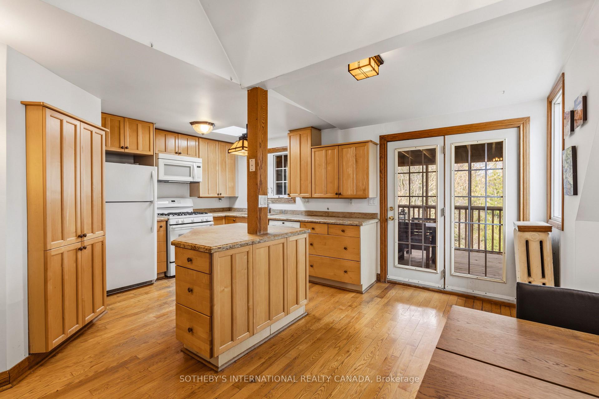 Photo 22 of 50 Glen Elm Avenue, Toronto, Rosedale-Moore Park — HOMEH