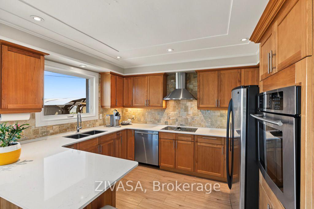 Photo 17 of 1069 North Service Road, Hamilton, Stoney Creek — HOMEH