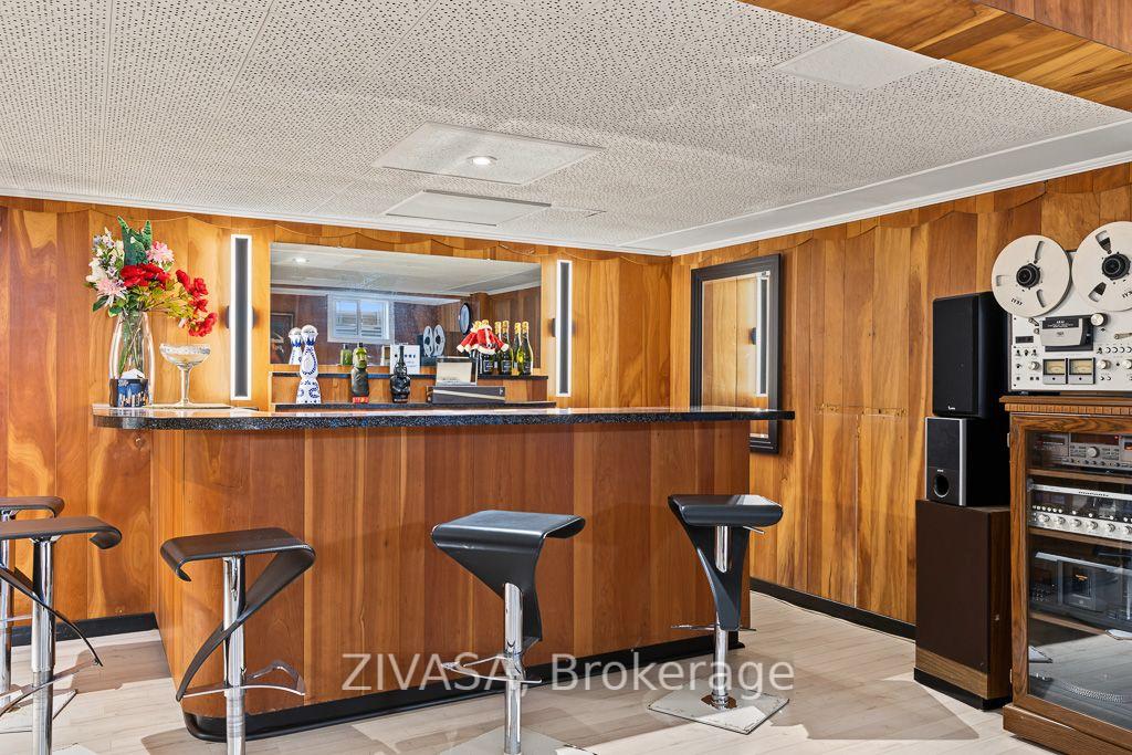 Photo 41 of 1069 North Service Road, Hamilton, Stoney Creek — HOMEH