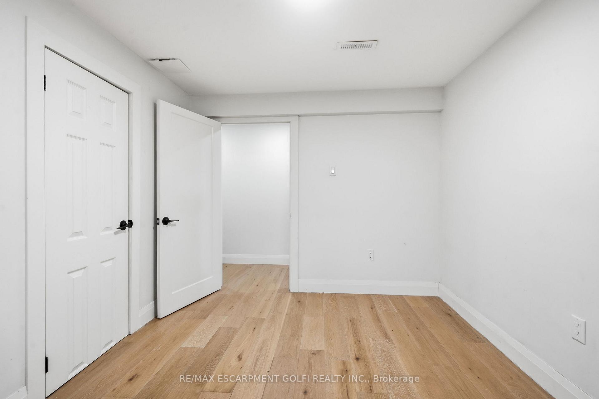 Photo 6 of Unit Lower, 47 Barrington Drive, Welland, Prince Charles — HOMEH