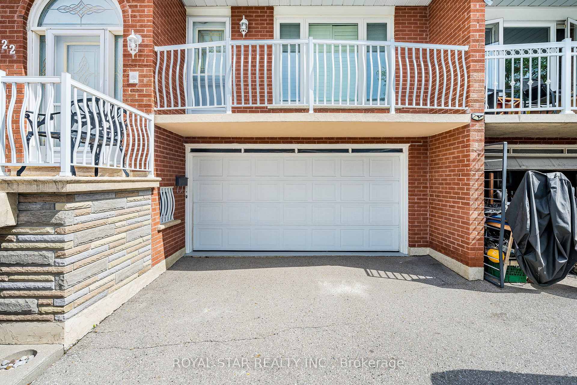 Photo 6 of 122 Sawmill Road, North York, Glenfield-Jane Heights — HOMEH