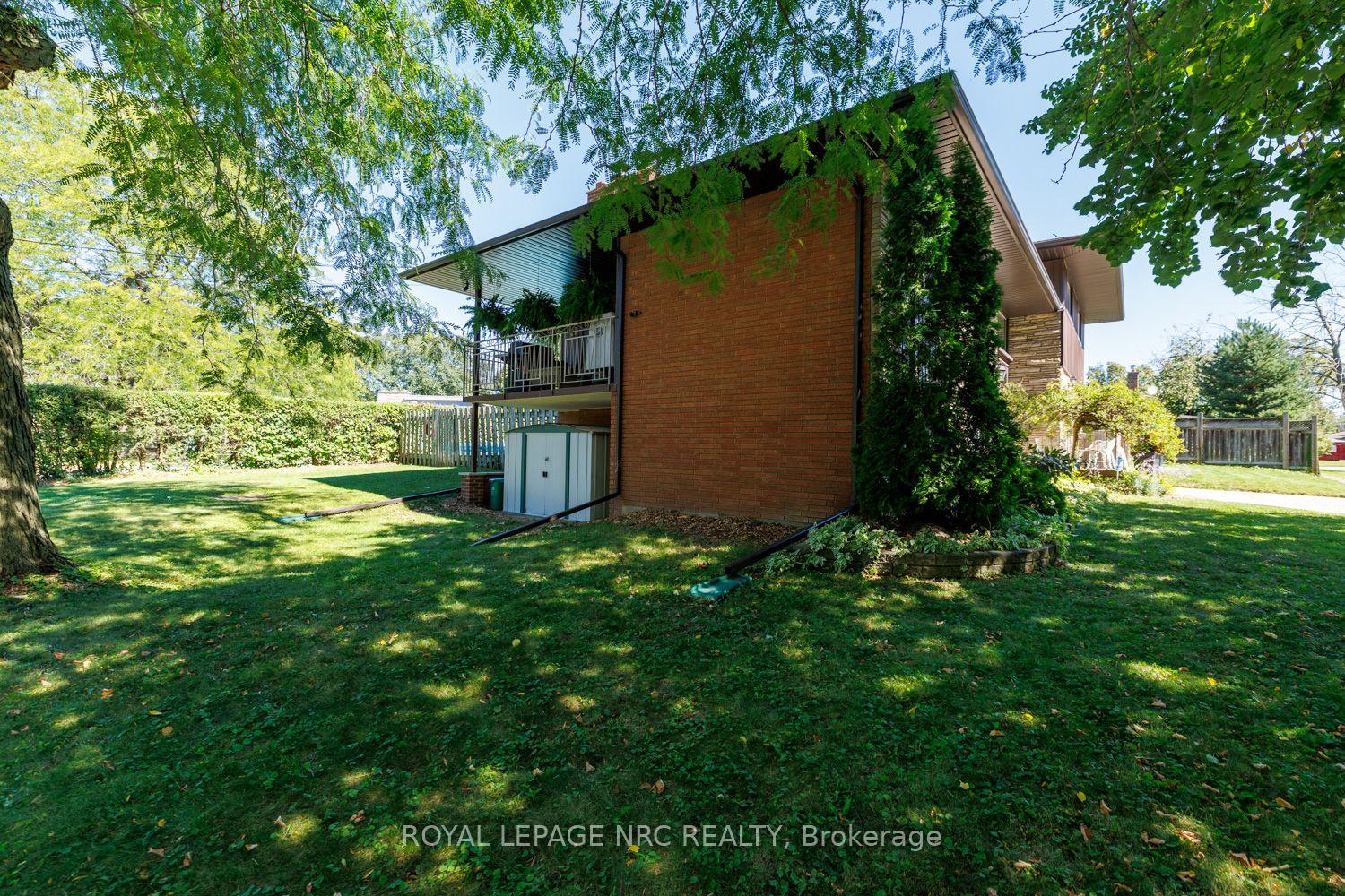 Photo 6 of 2 Glenbrae Avenue, St. Catharines, Burleigh Hill — HOMEH