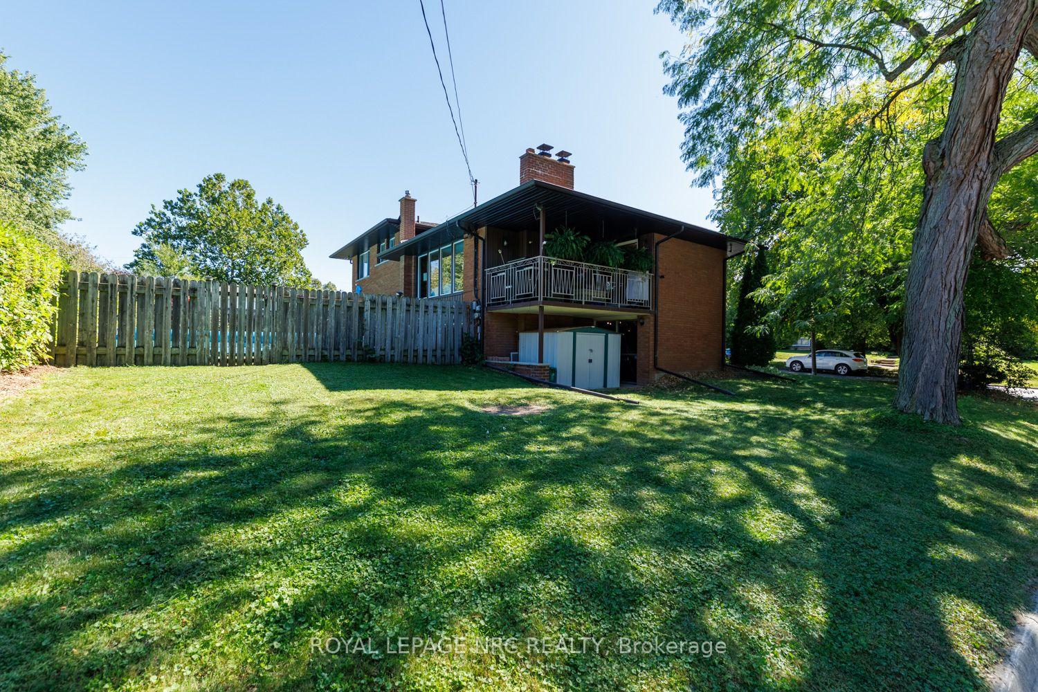 Photo 7 of 2 Glenbrae Avenue, St. Catharines, Burleigh Hill — HOMEH